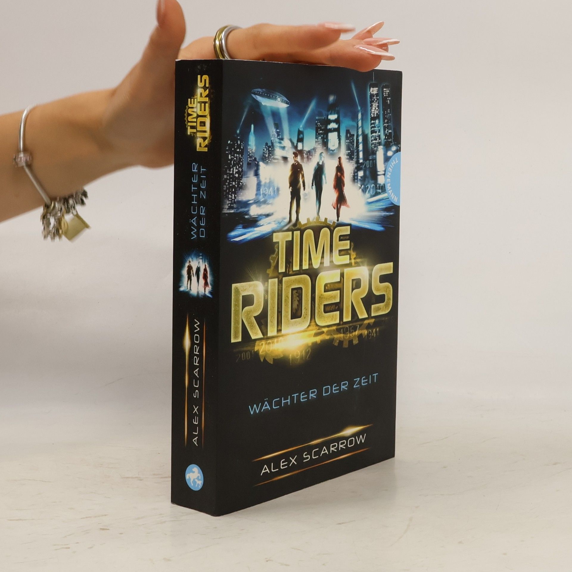 Alex Scarrow Time Riders