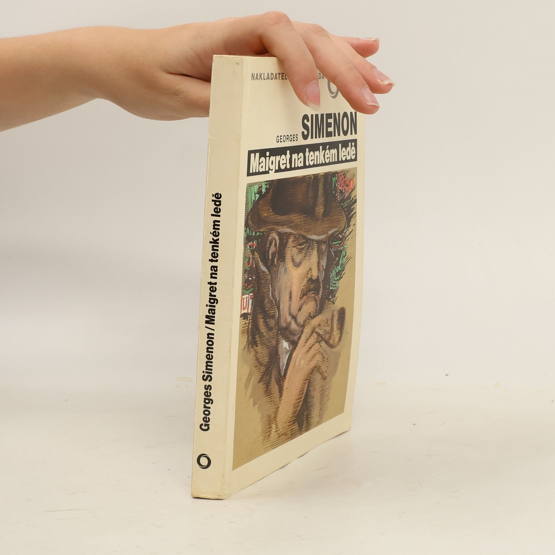Georges Simenon Maigret na tenkém ledě
