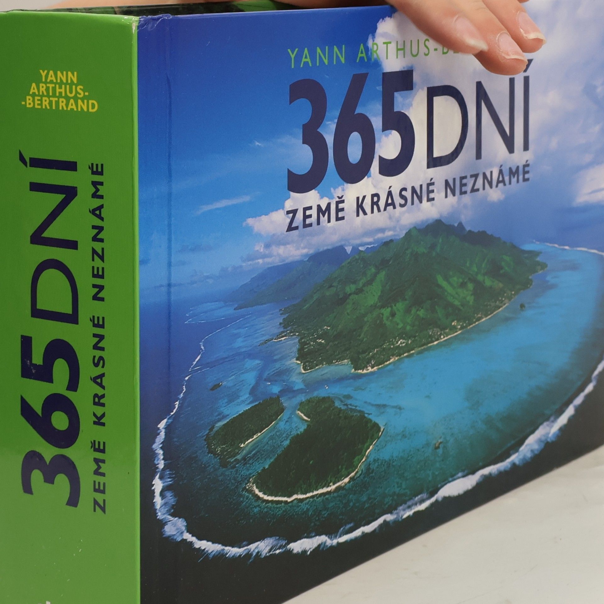 Pascale d. Erm 365 dní Země krásné neznámé