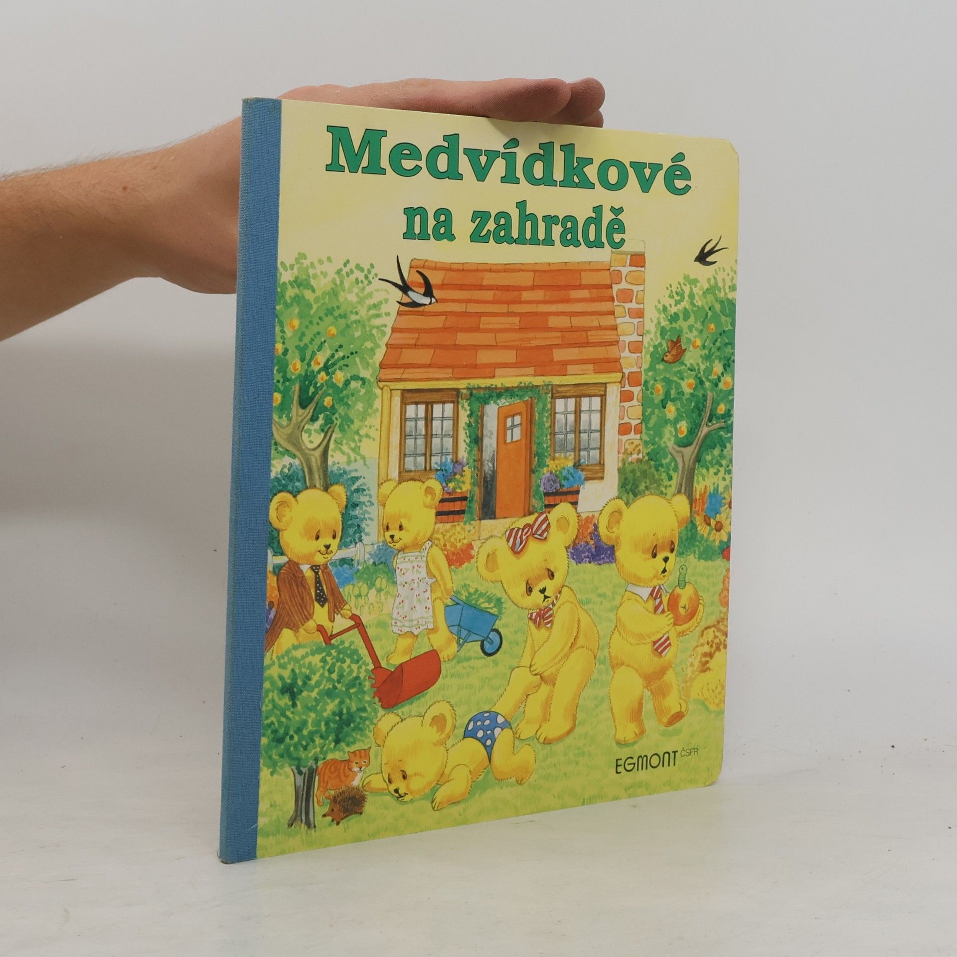 Gisela Fischer-Lingat Medvídkové na zahradě
