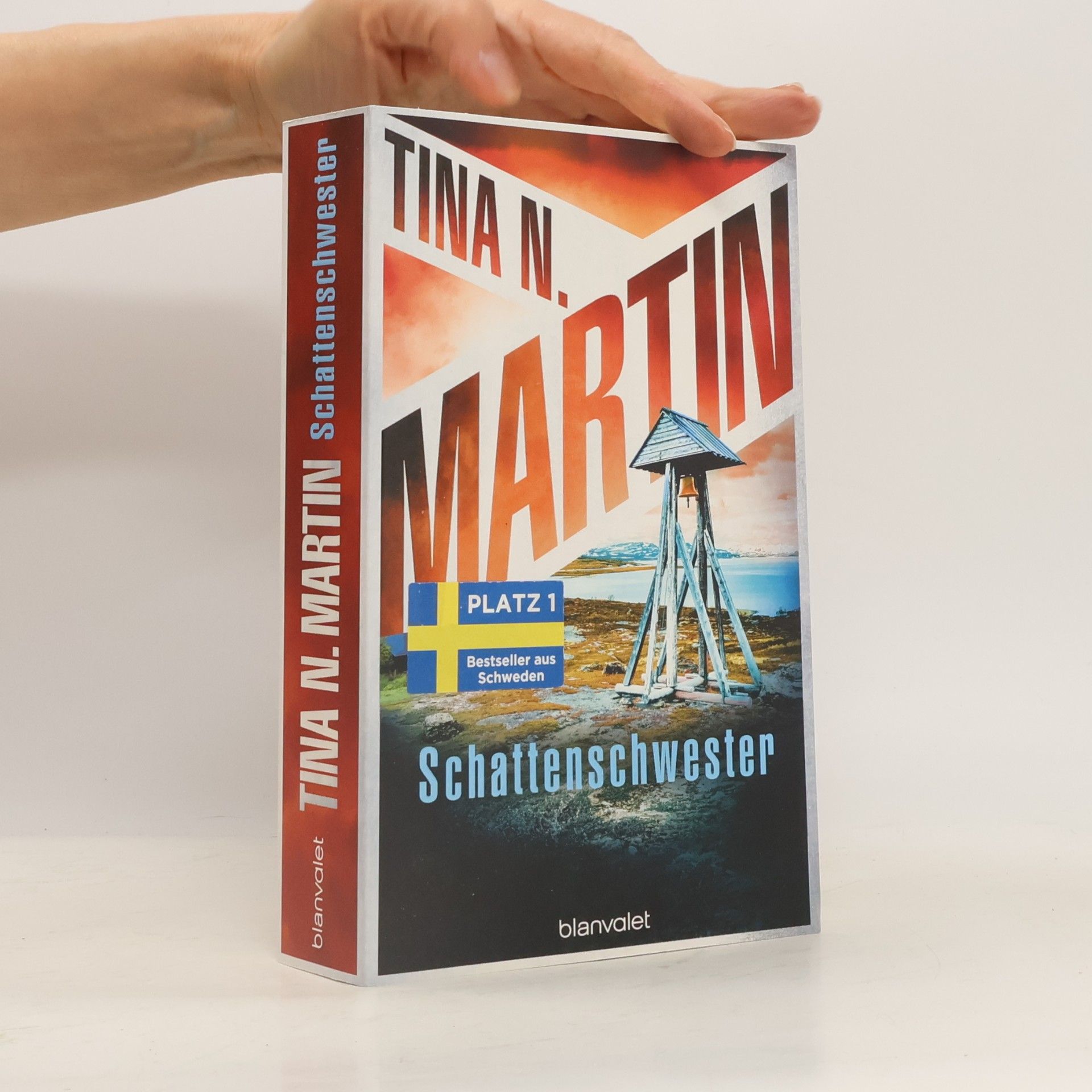 Tina N. Martin Schattenschwester