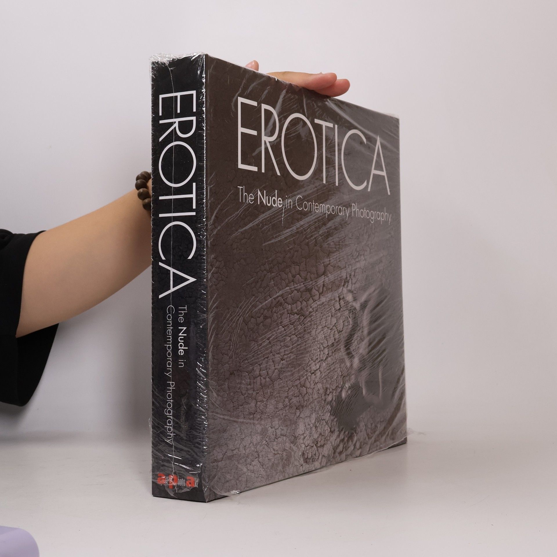 AA.VV. Erotica the nude in contemporary photography