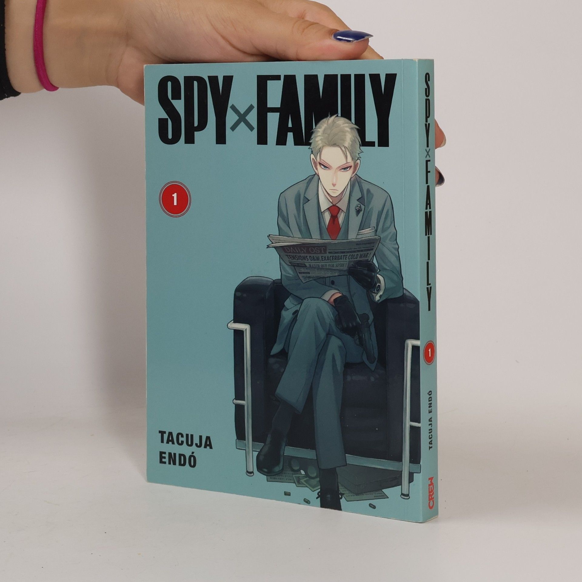 Tacuja Endó Spy x Family 1