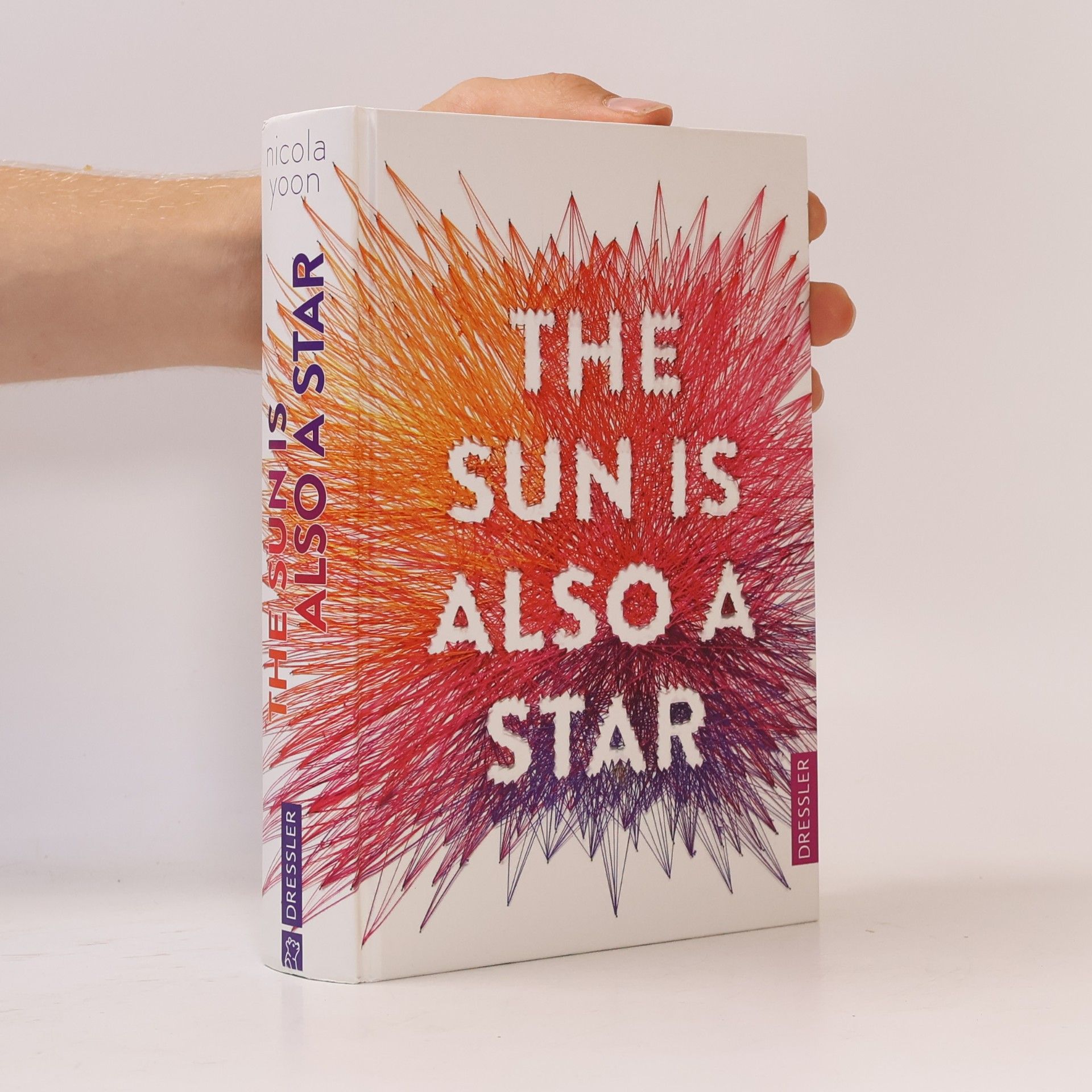 Nicola Yoon The sun is also a star