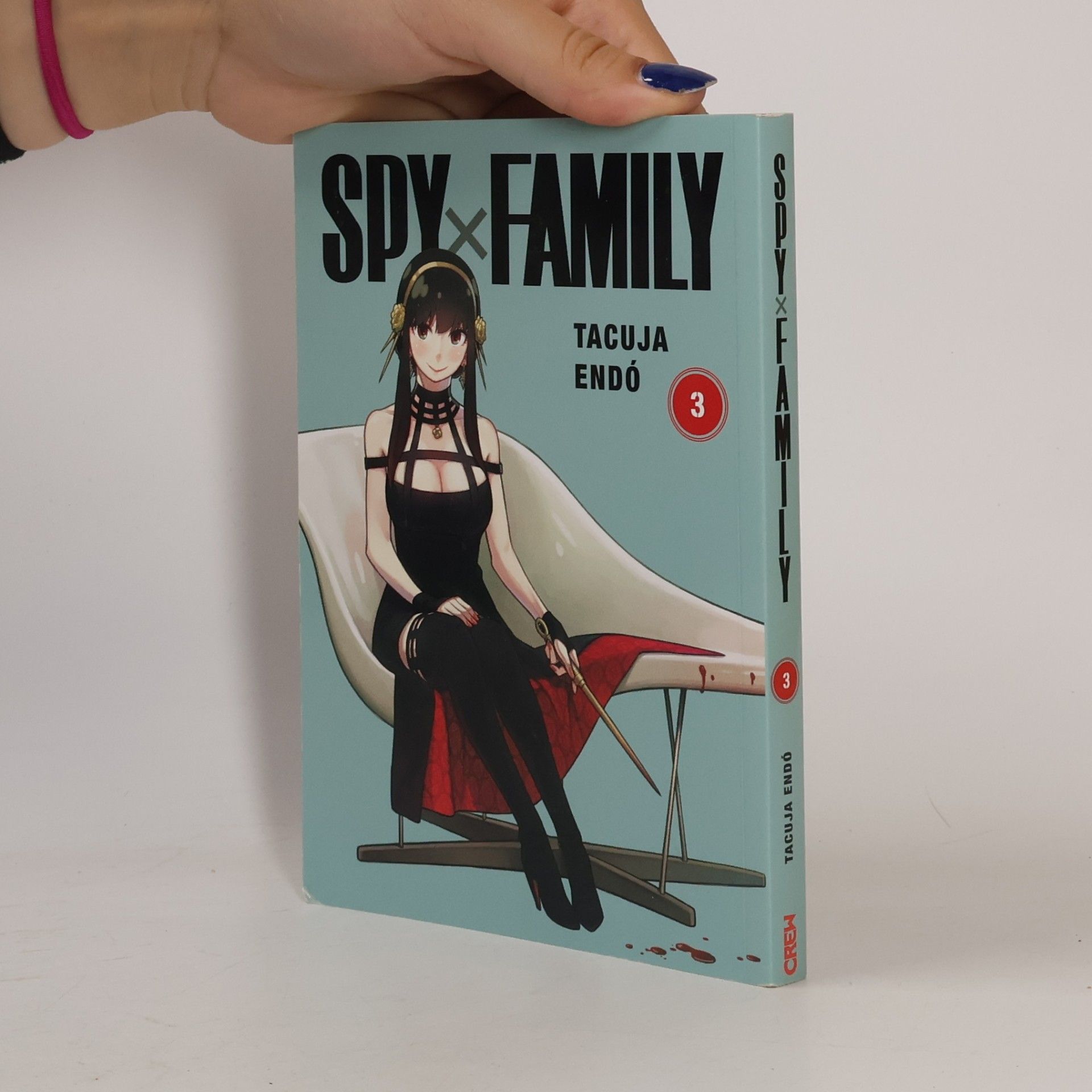 Tacuja Endó Spy x Family 3