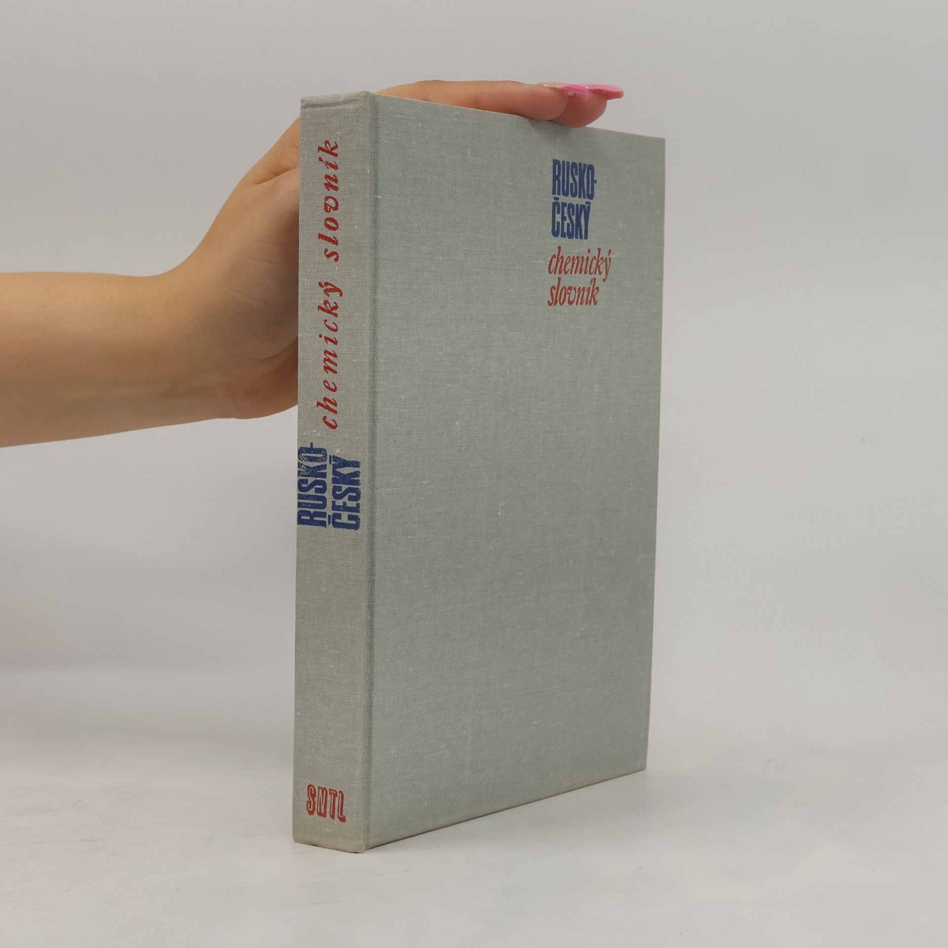 Autorenkollektiv Rusko-český chemický slovník