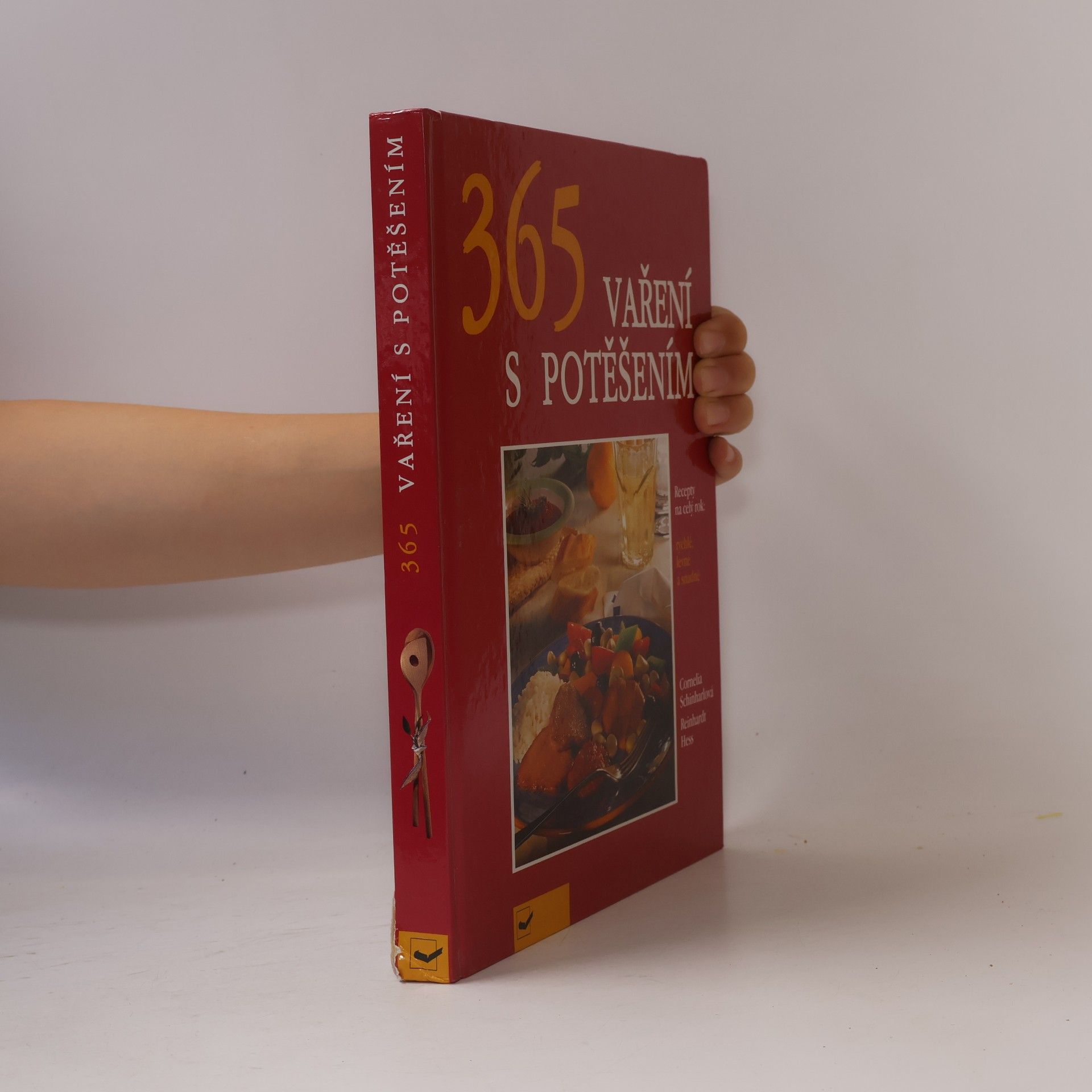 Reinhardt Hess 365 vaření s potěšením. Recepty na celý rok. Rychlé, levné a snadné