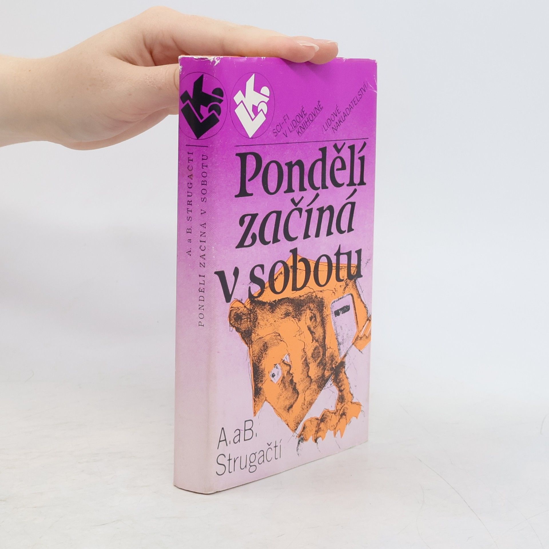 Arkadij Strugackij Pondělí začíná v sobotu