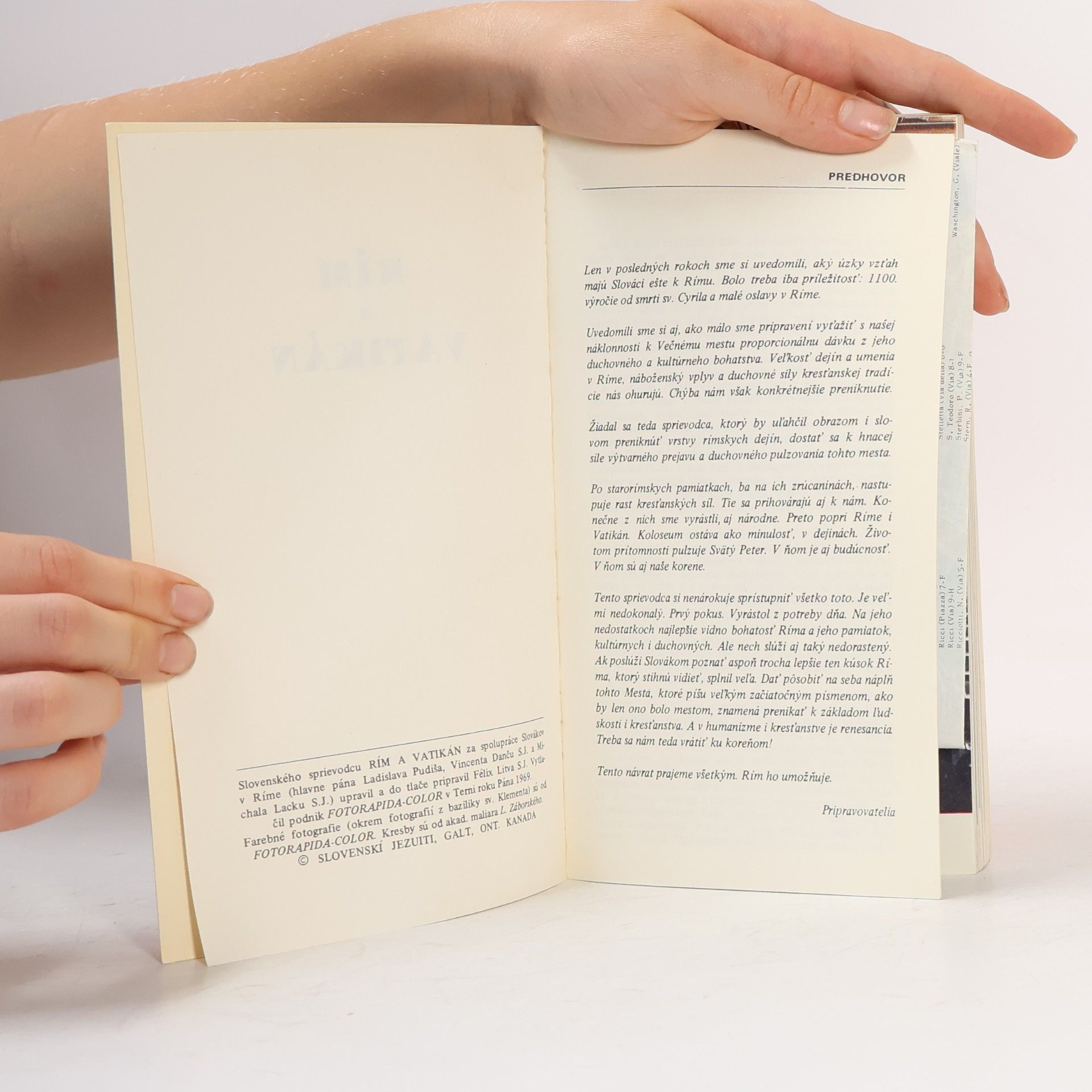Collectif d'auteurs Rím a Vatikán