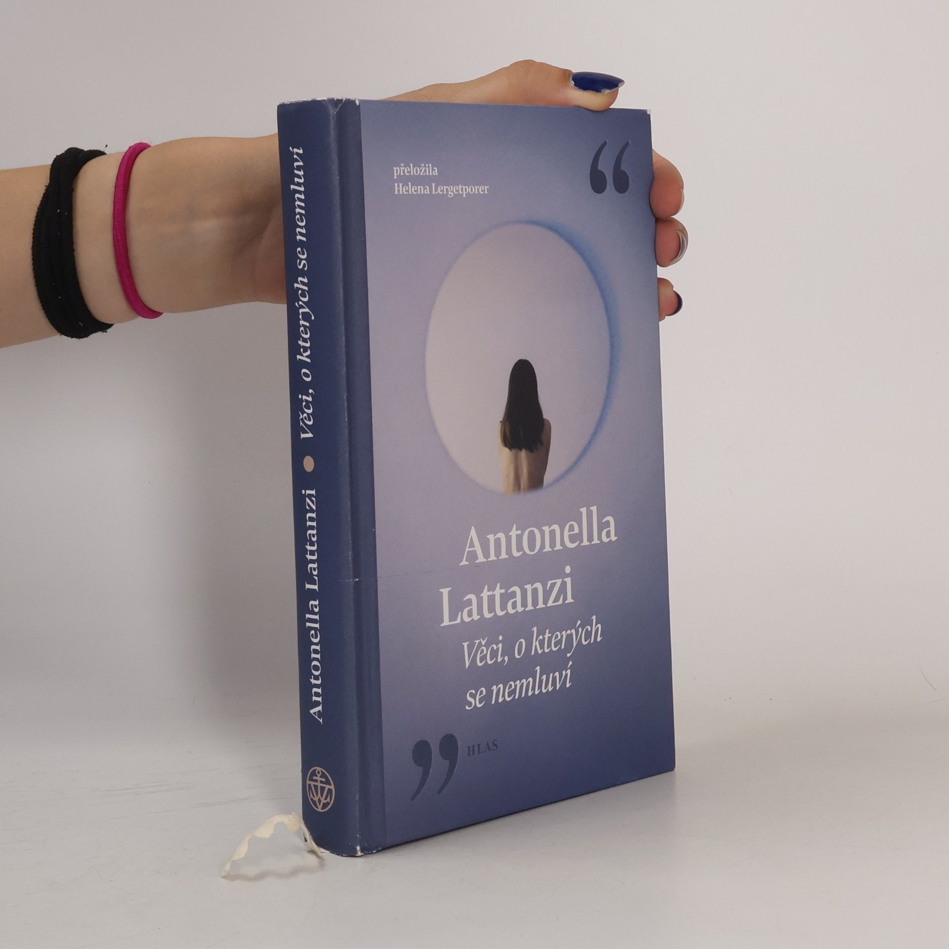 Antonella Lattanzi Věci, o kterých se nemluví
