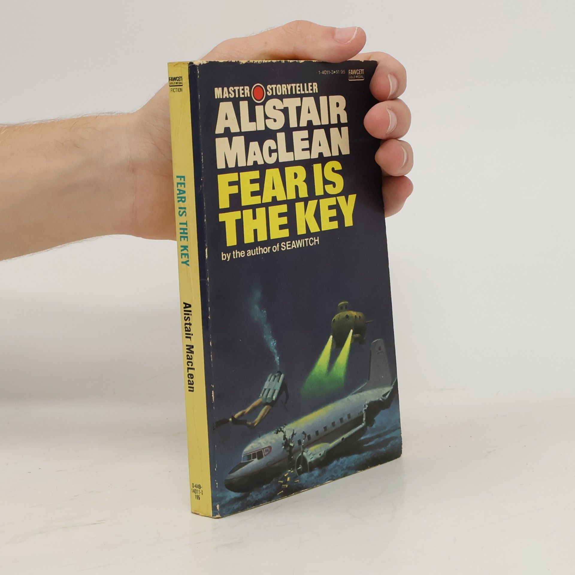 Alistair MacLean Fear Is the Key