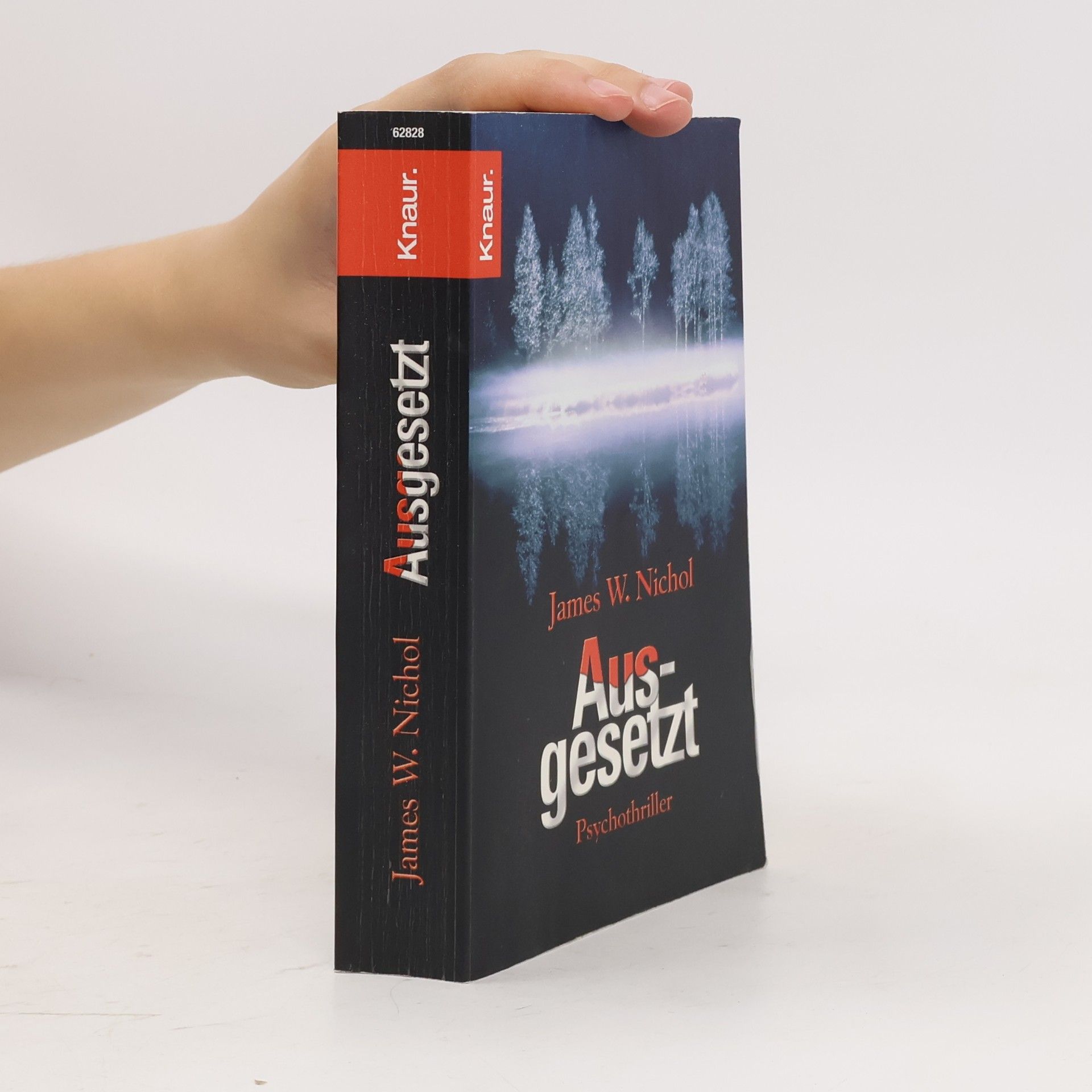 James W. Nichol Ausgesetzt
