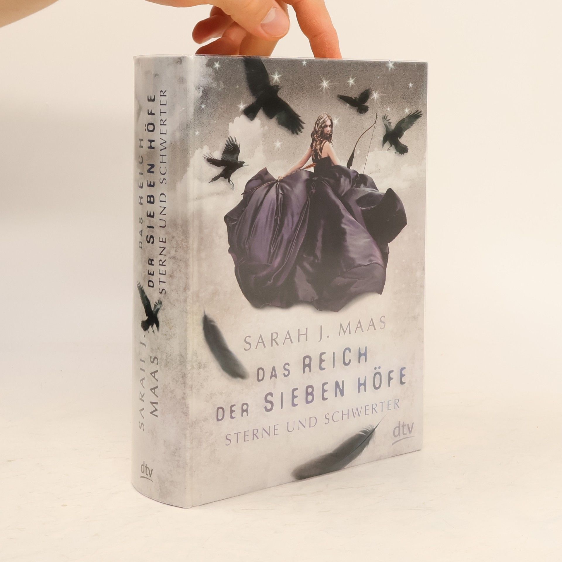 Sarah J. Maas Das Reich der sieben Höfe. Sterne und Schwerter