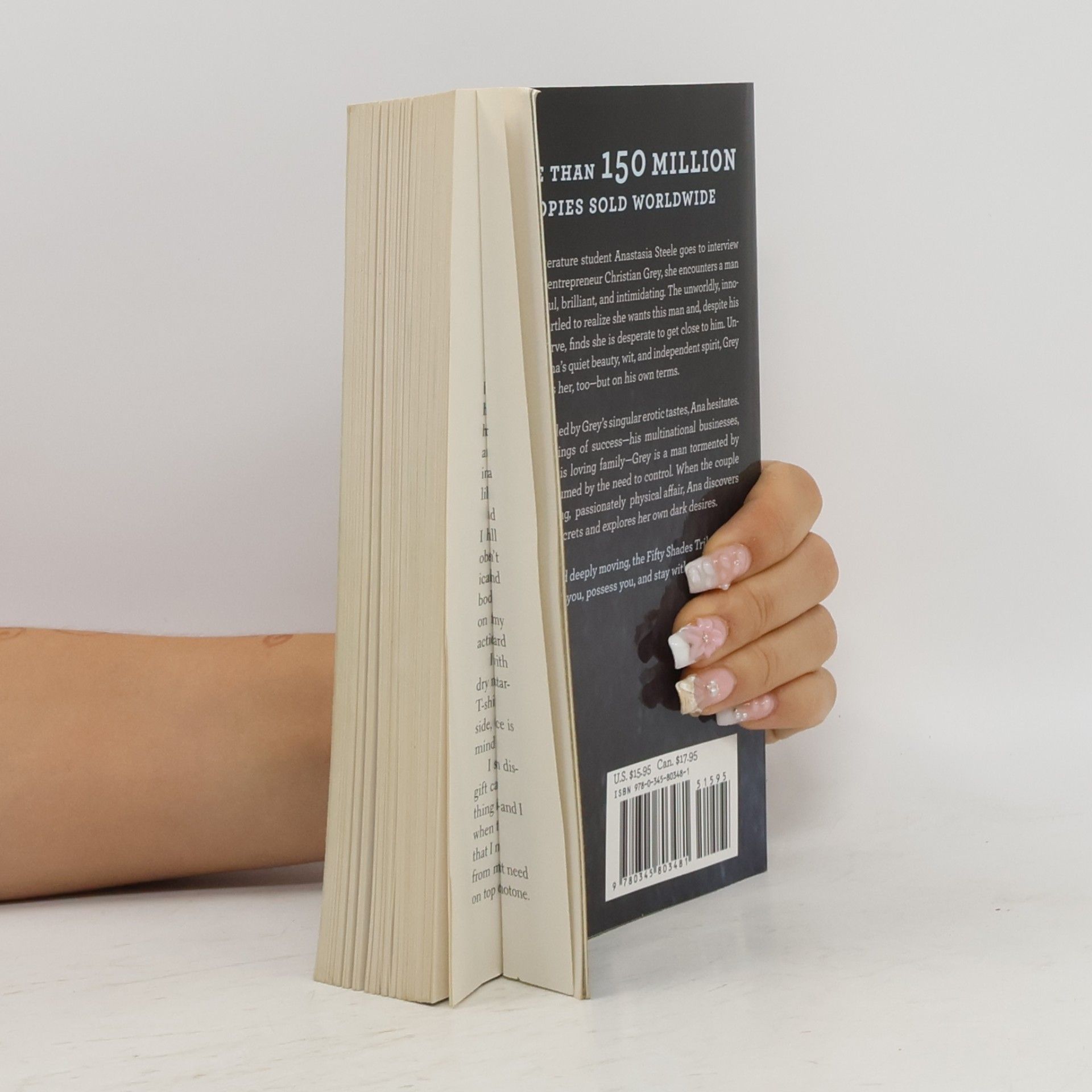 E. L. James Fifty shades of grey