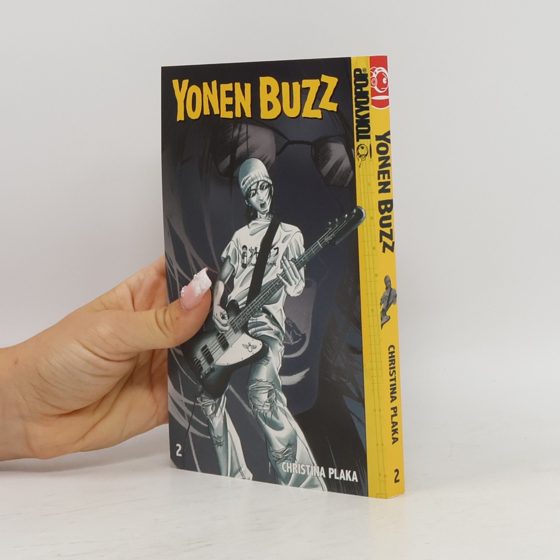 Christina Plaka Yonen Buzz 02