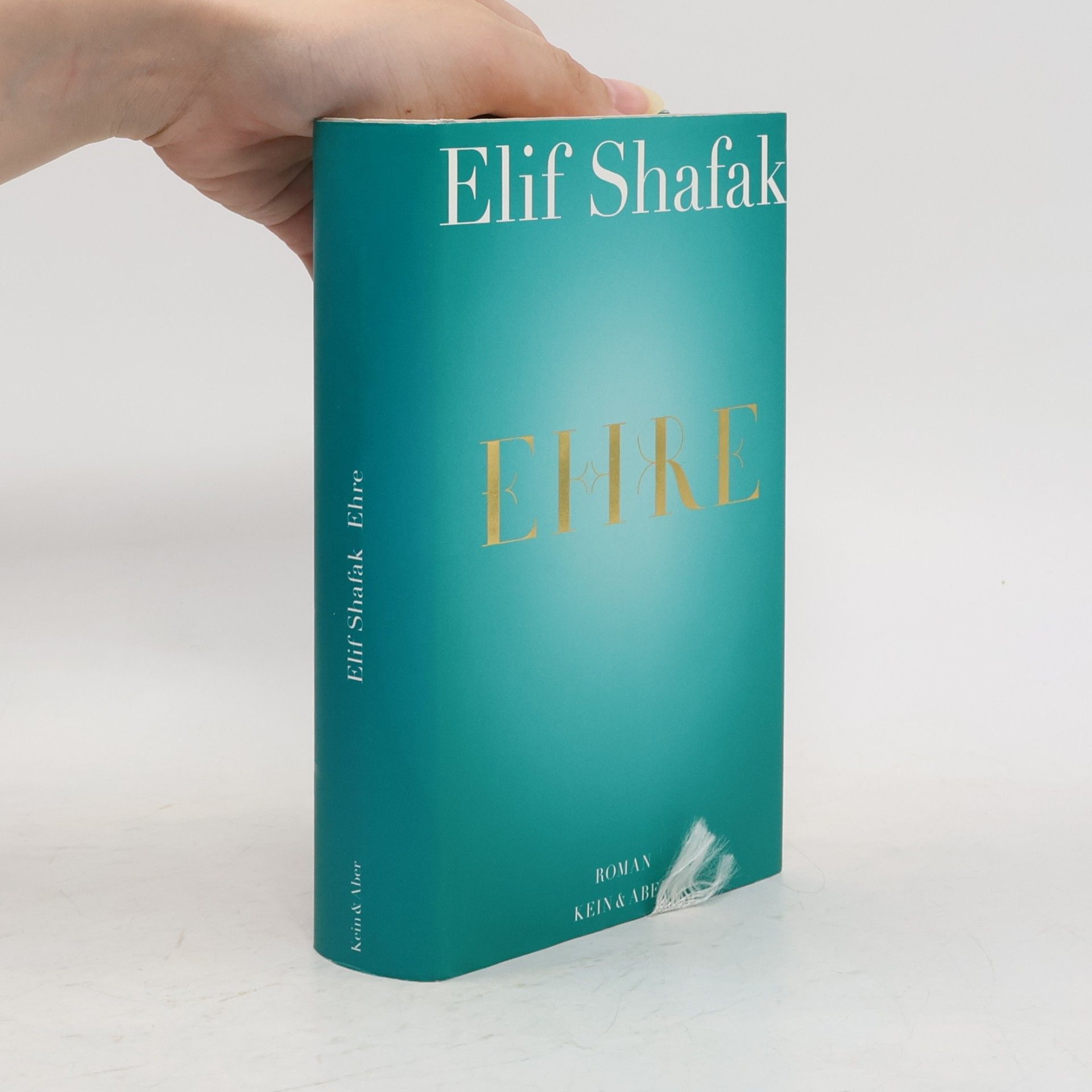 Elif Şafak Ehre