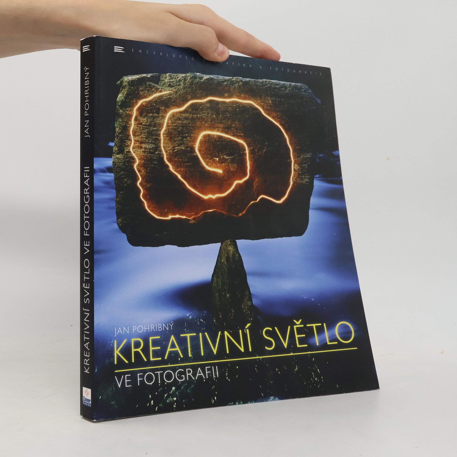 Jan Pohribný Kreativní světlo ve fotografii