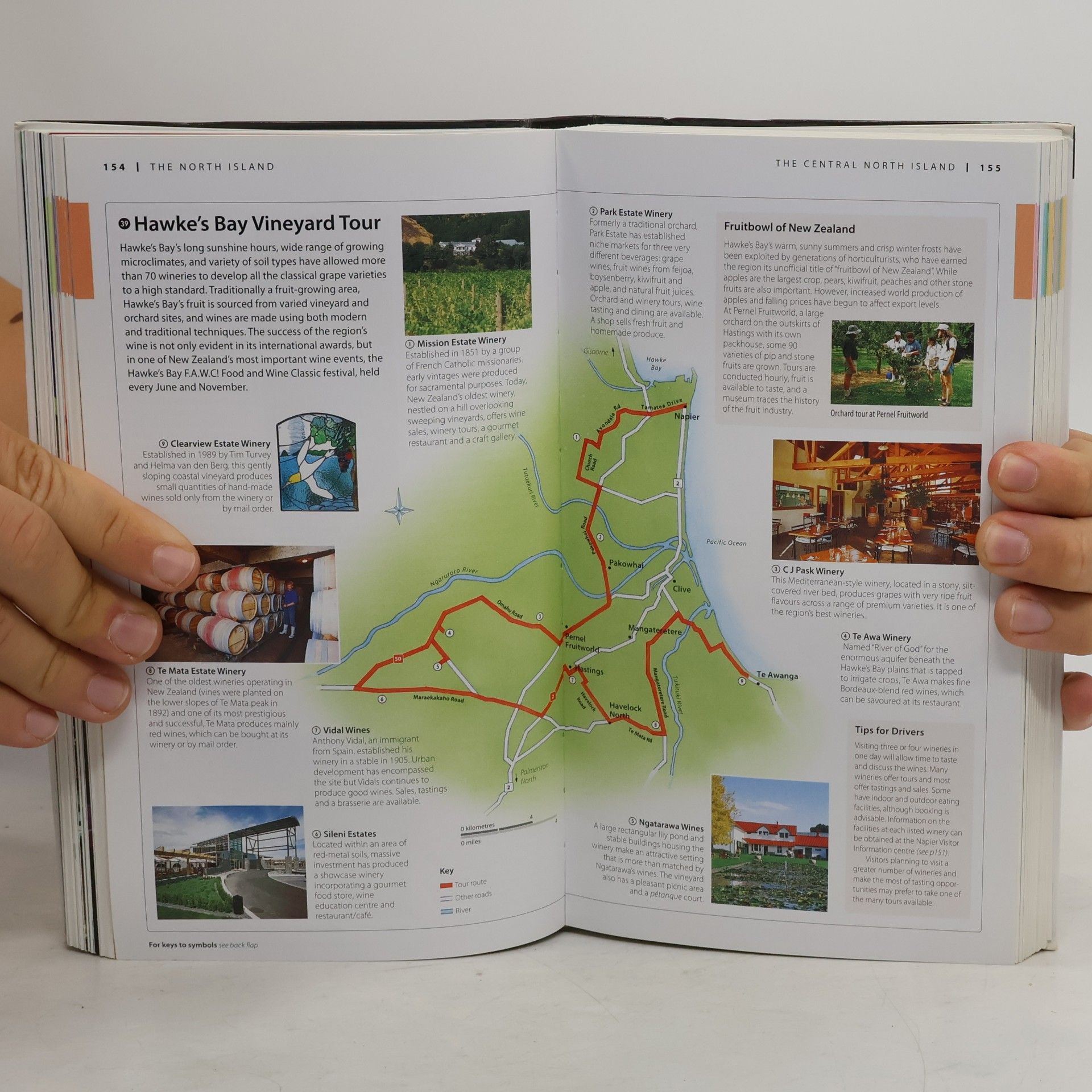 Kolektiv autorů DK Eyewitness Travel Guide. New Zealand