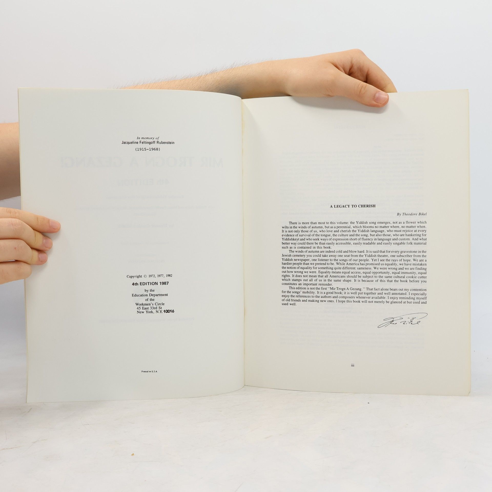 Various authors Mir Trogn a Gezang