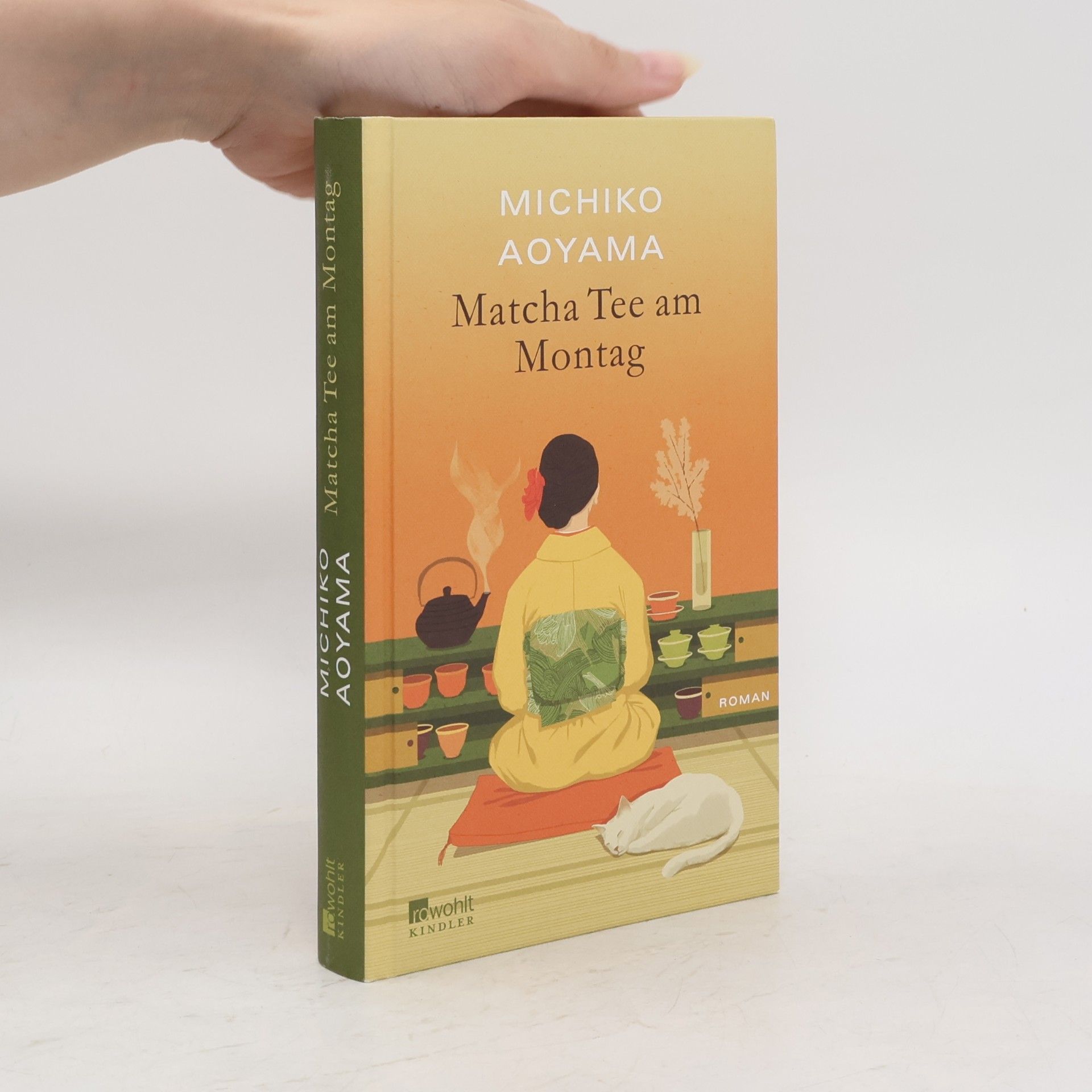 Michiko Aoyama Matcha Tee am Montag