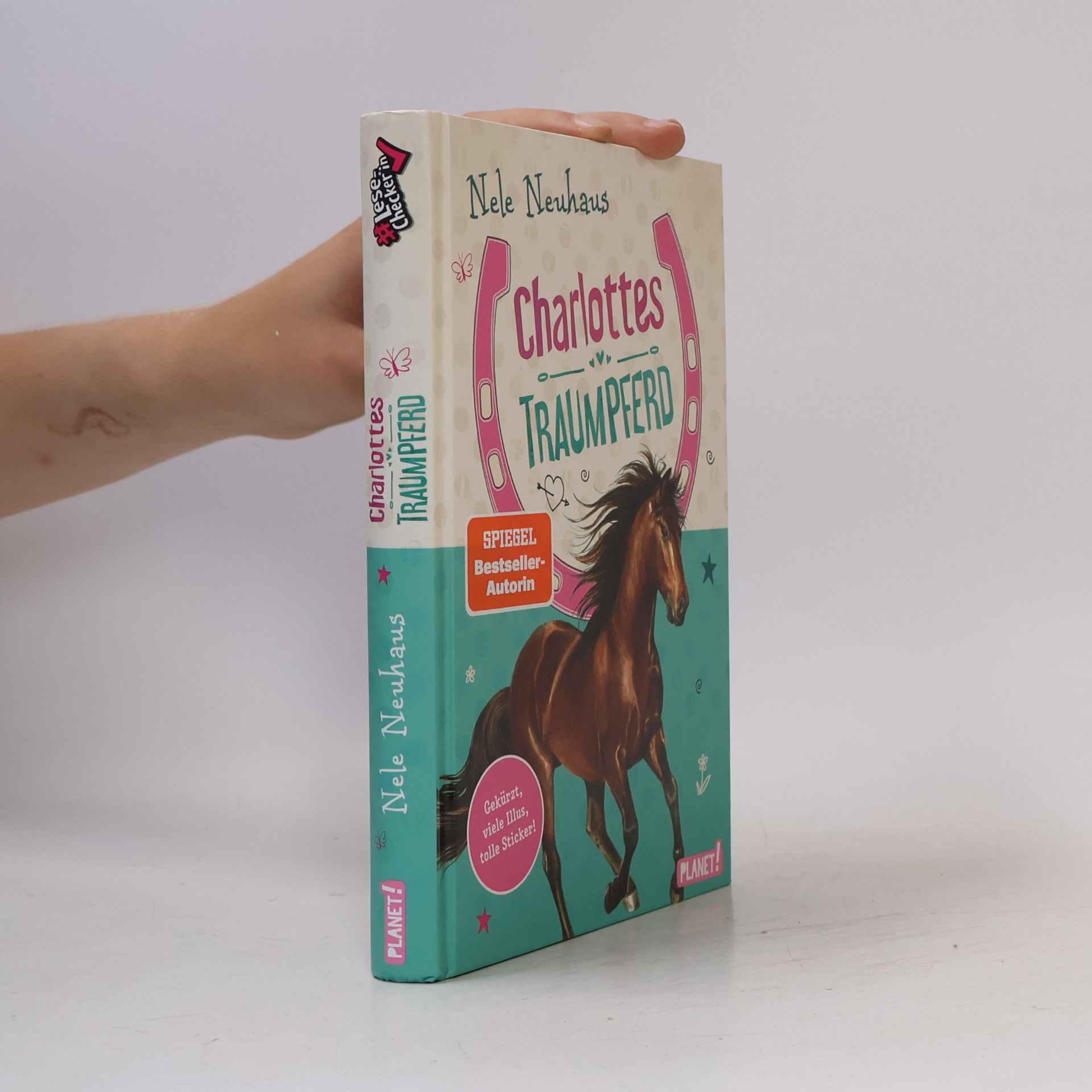 Nele Neuhaus Charlottes Traumpferd 1: Charlottes Traumpferd