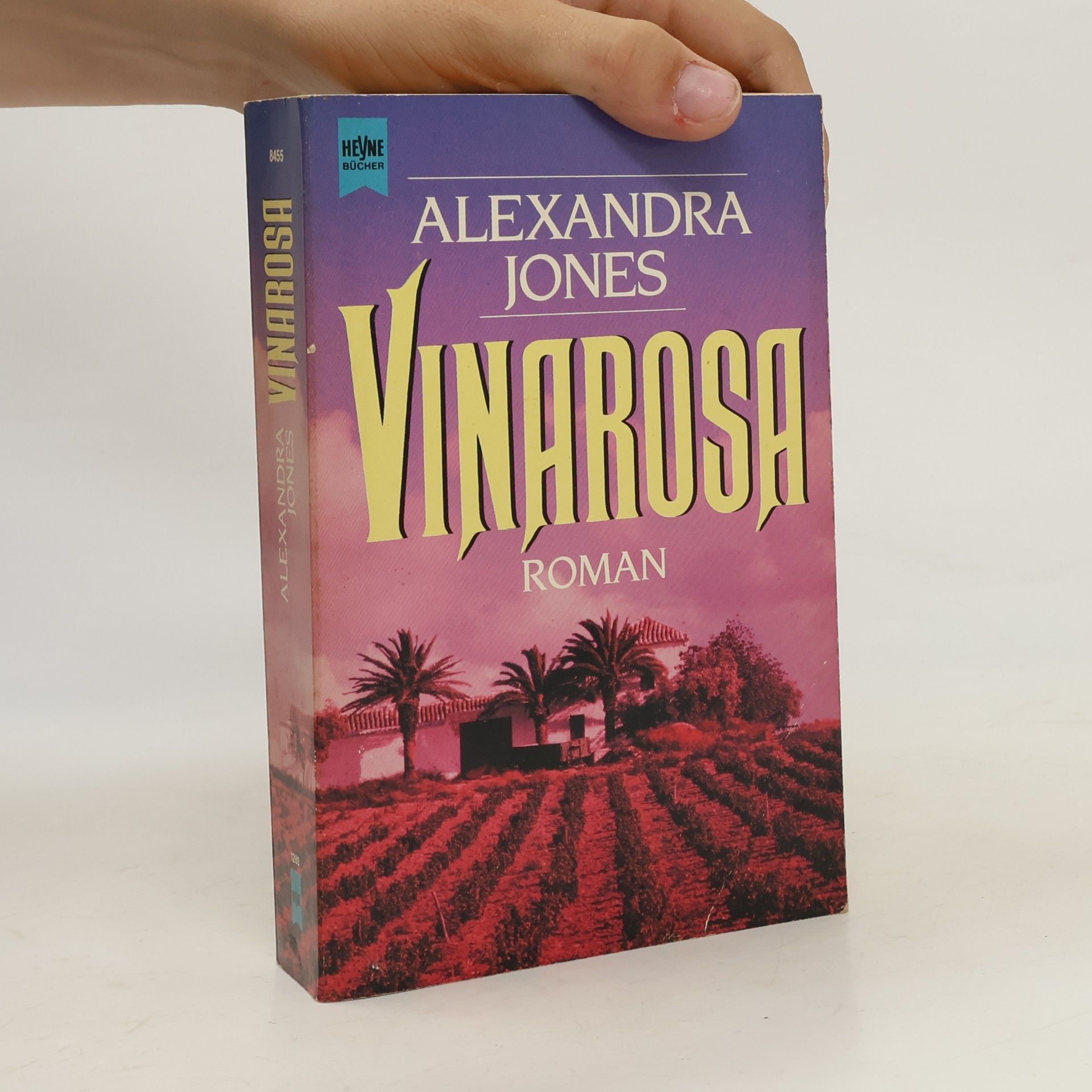 Alexandra Jones Vinarosa