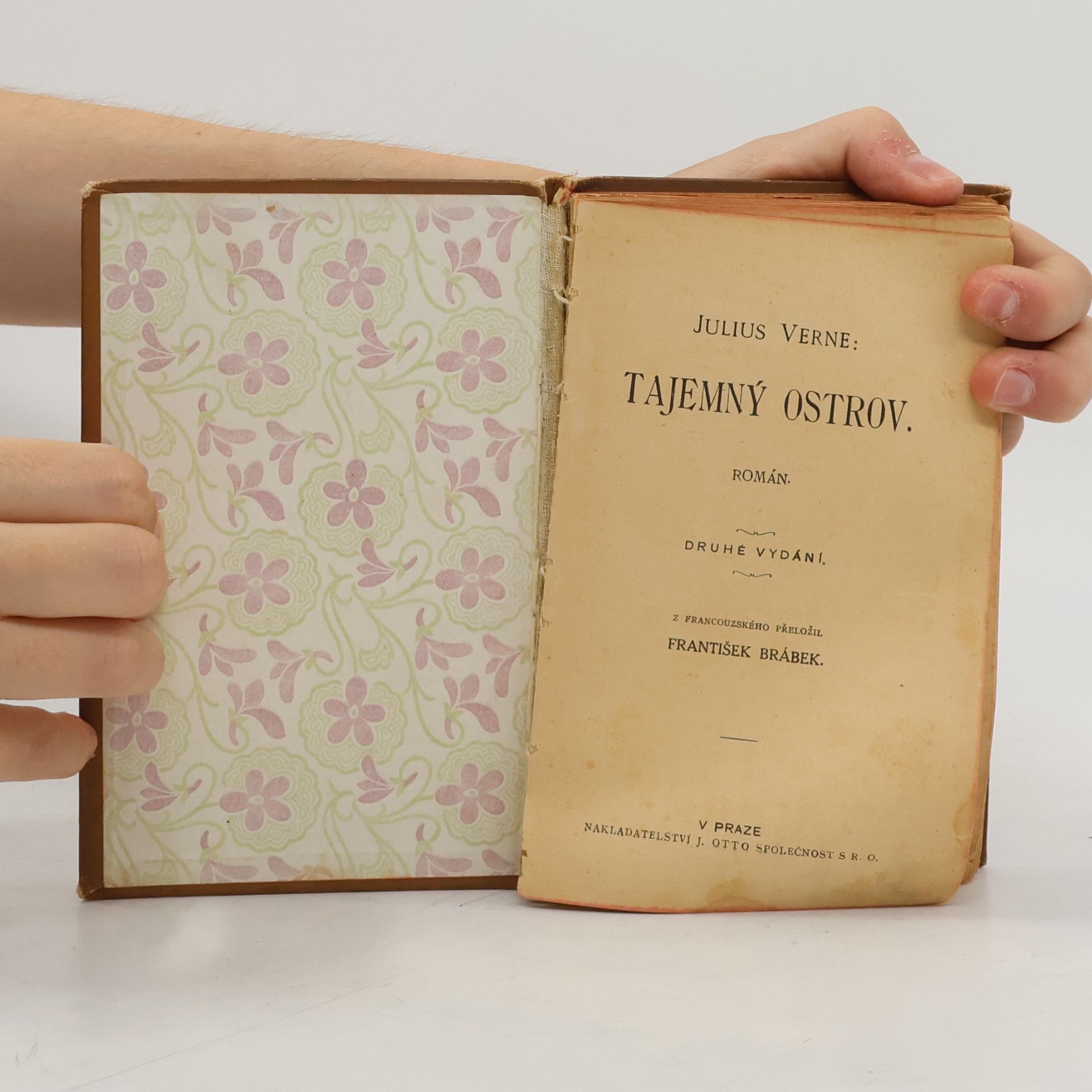 Jules Verne Tajemný ostrov