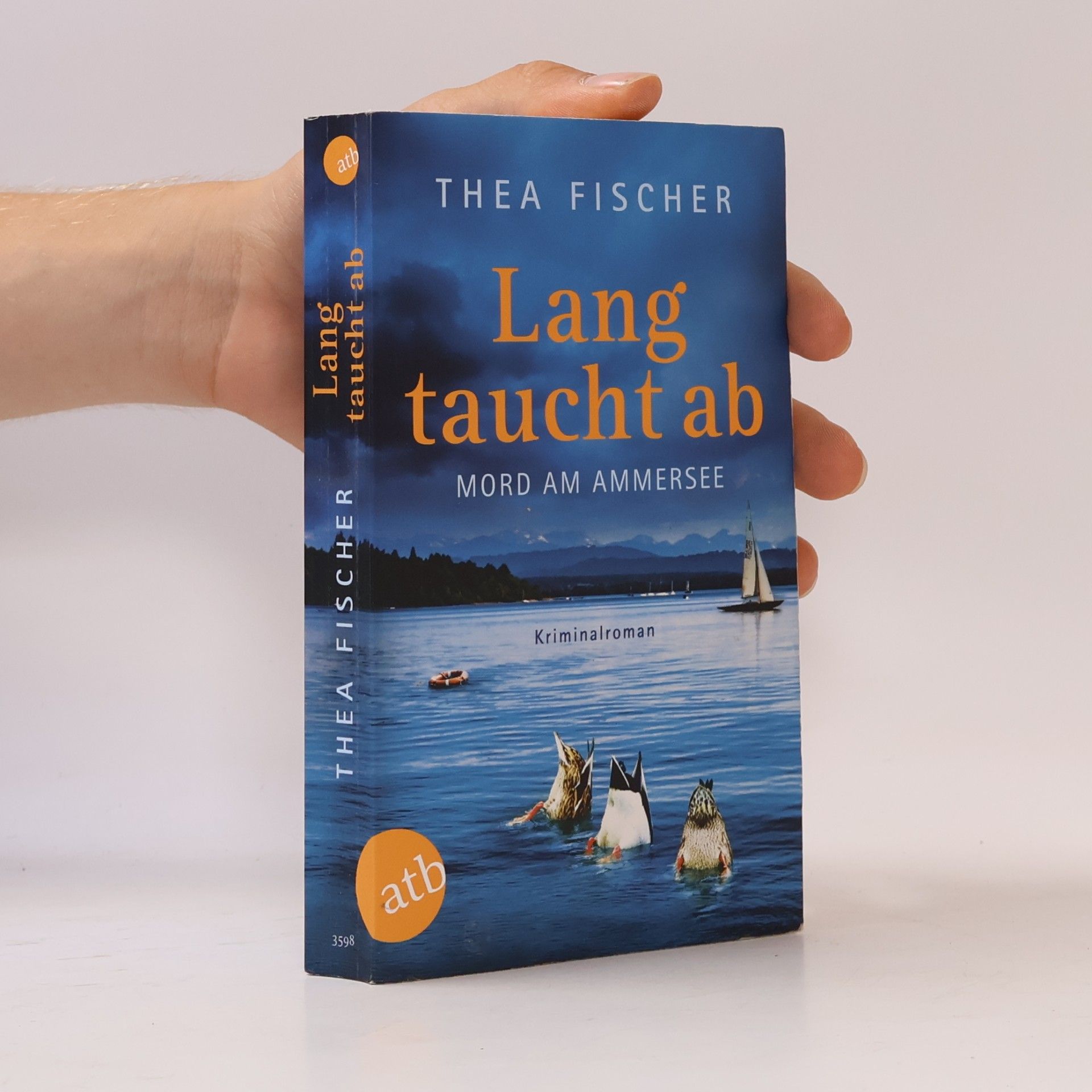 Thea Fischer Lang taucht ab
