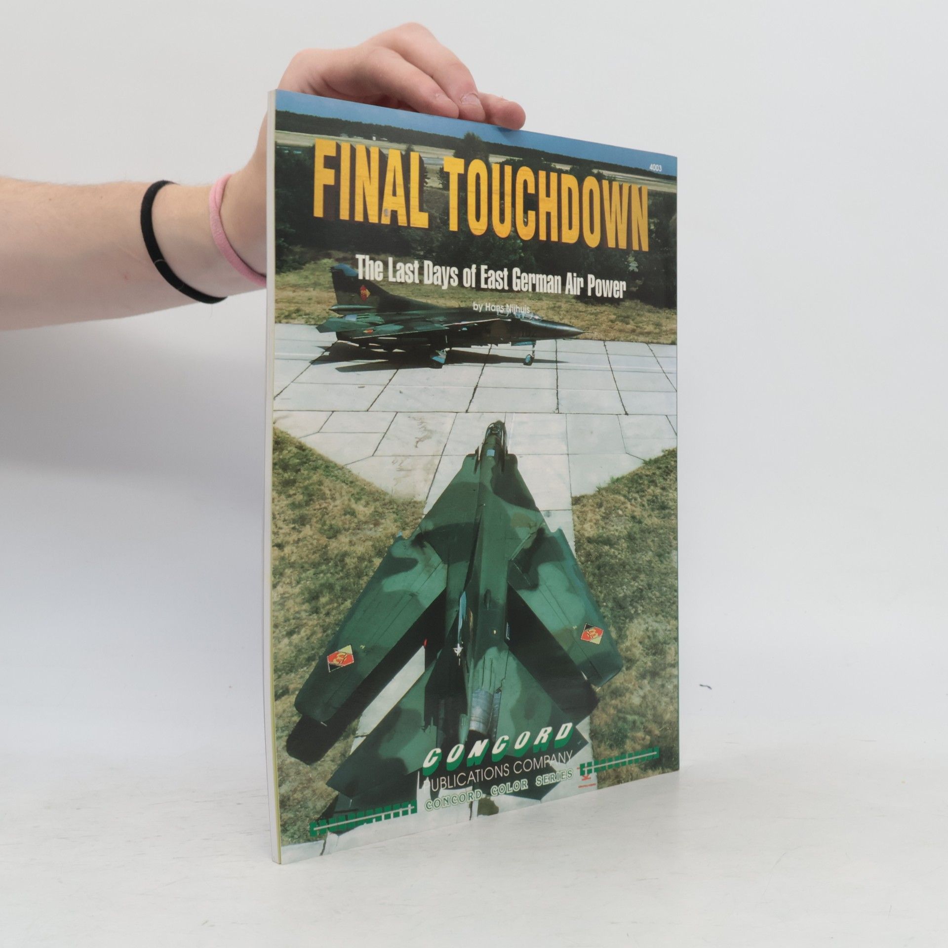 Hans Nijhuis Concord Color Series - 4003: Final Touchdown