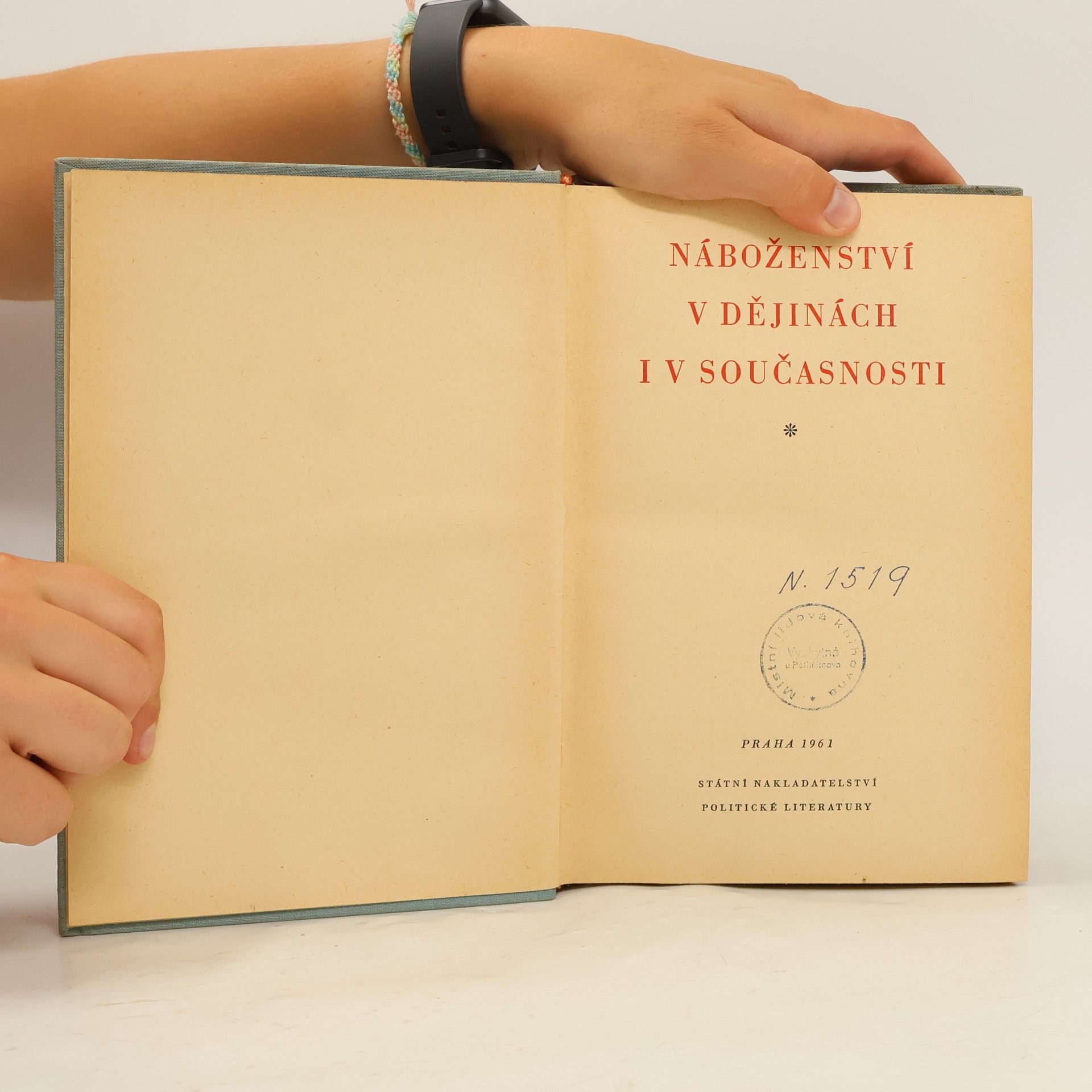Autorenkollektiv Náboženství v dějinách i v současnosti