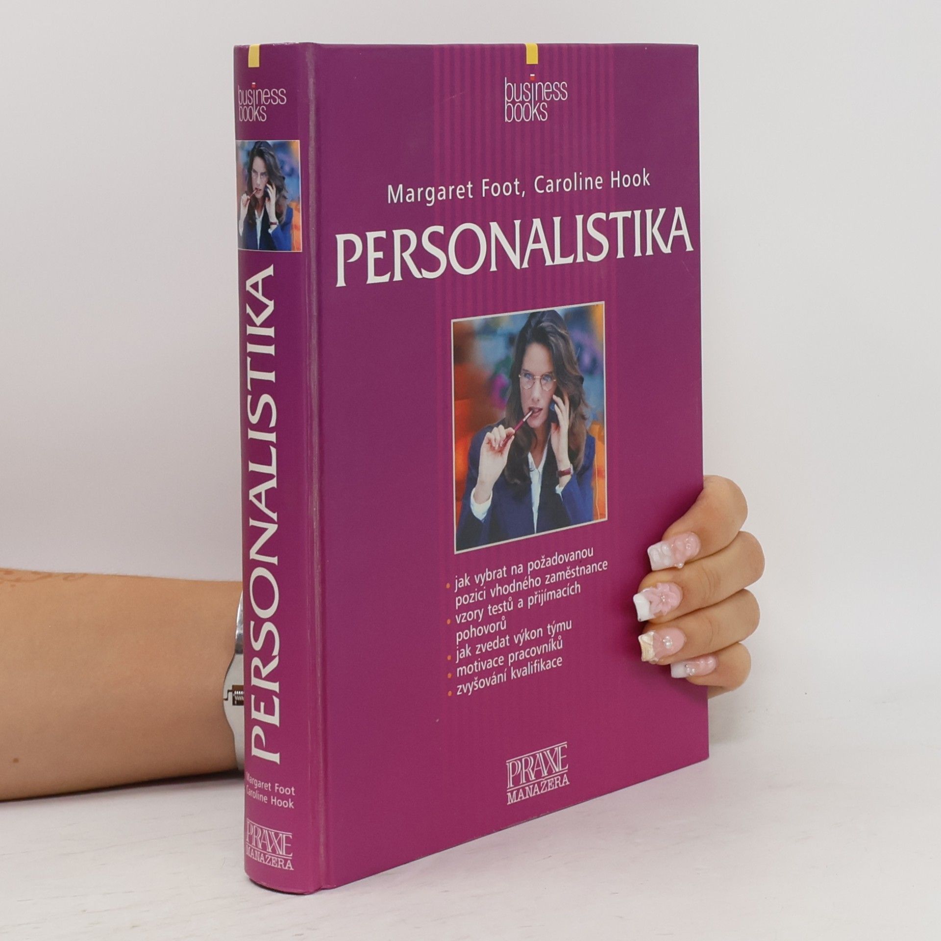 Caroline Hook Personalistika
