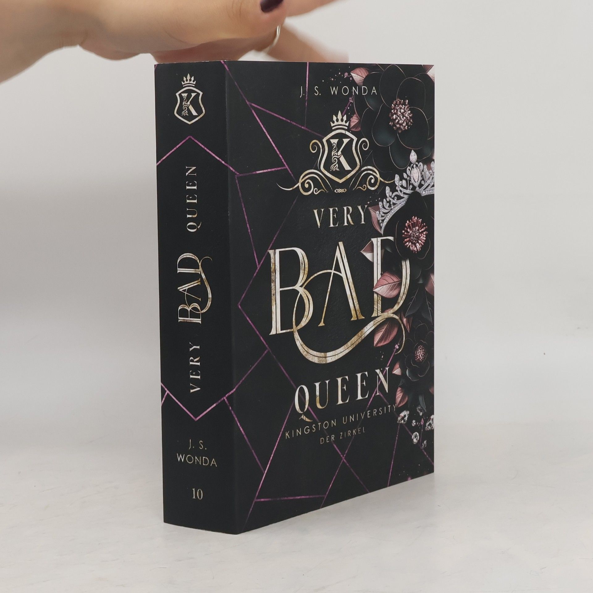 Very Bad Queen