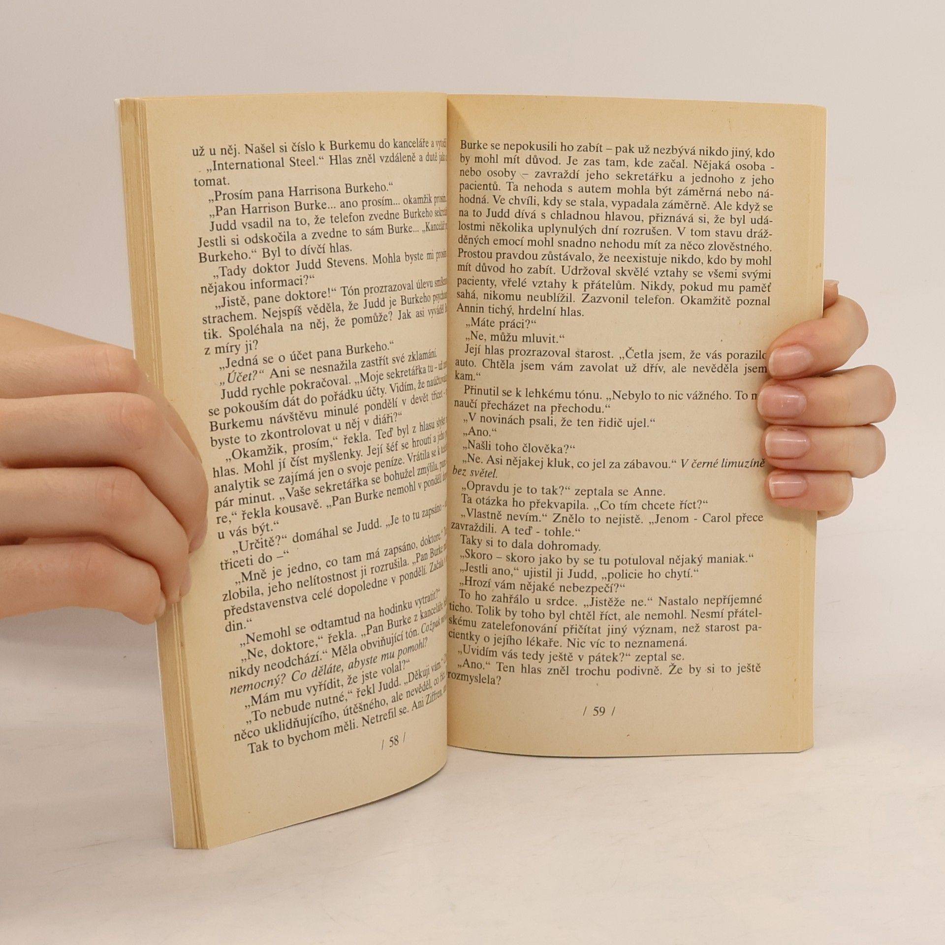 Sidney Sheldon Tvář bez masky