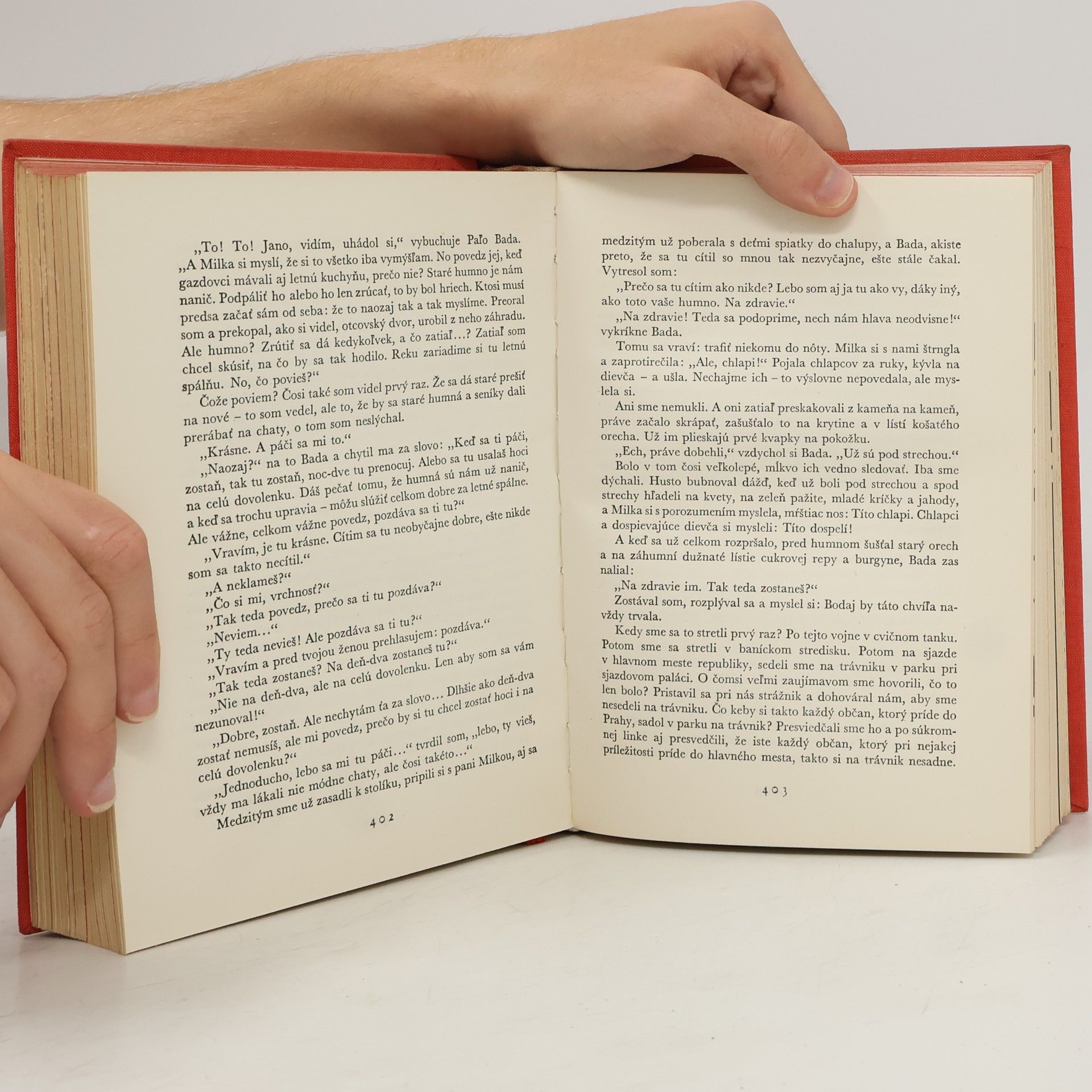 Collectif d'auteurs Oheň a růže
