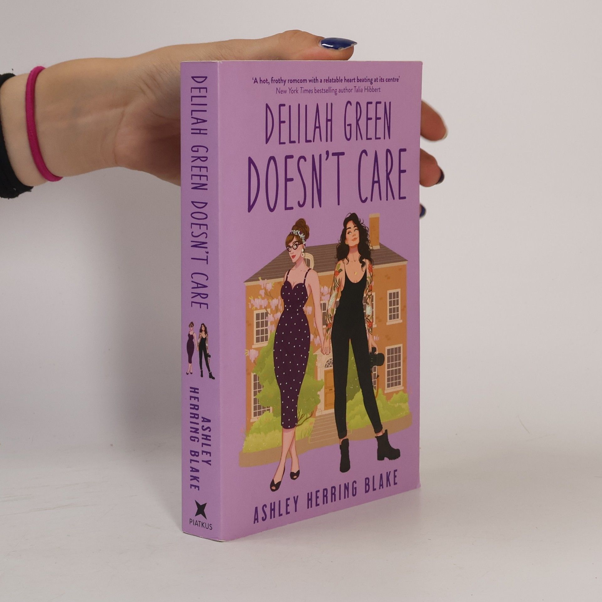 Ashley Herring Blake Delilah Green Doesn't Care