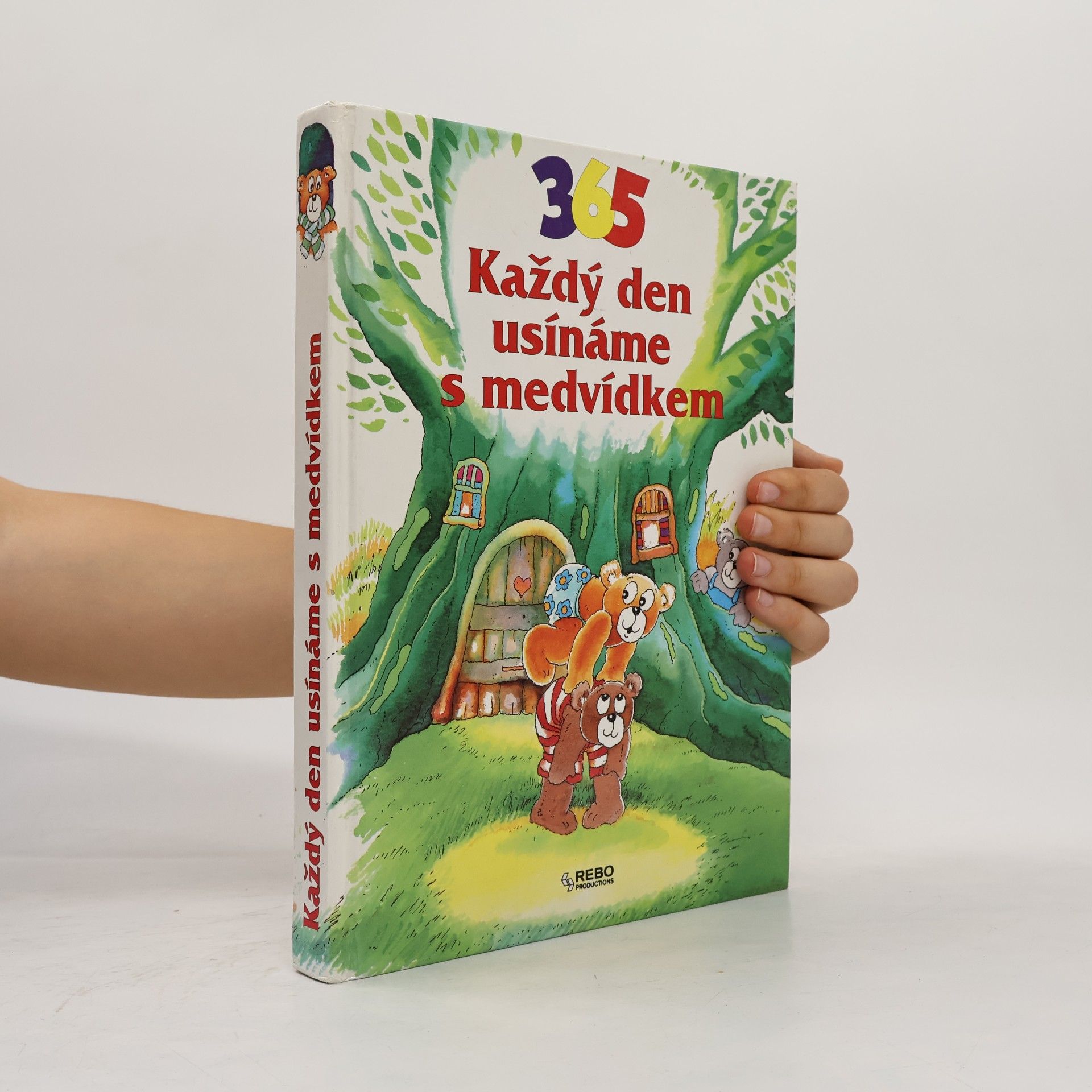 Eva Labusová Každý den usínáme s medvídkem