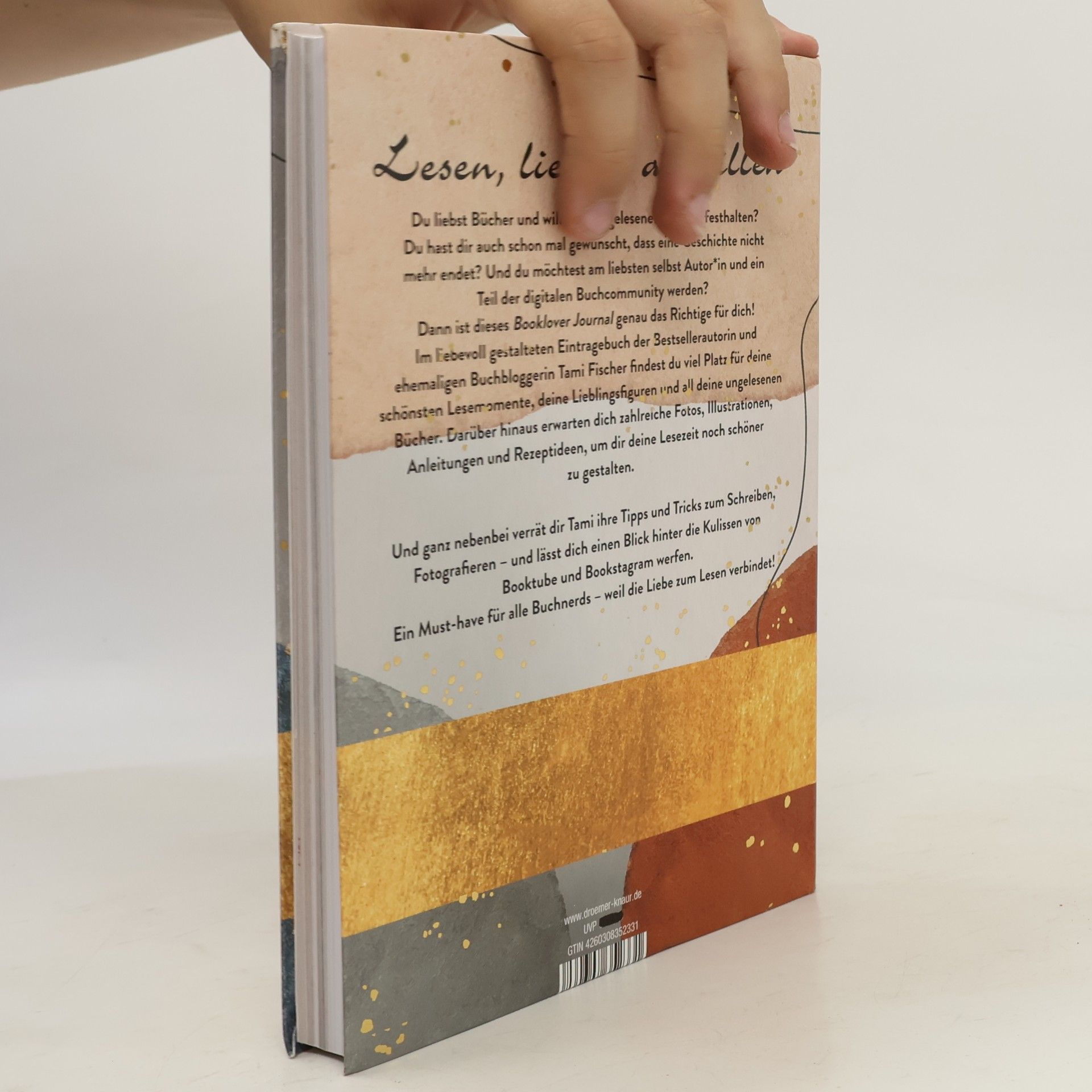 Tami Fischer Booklover Journal