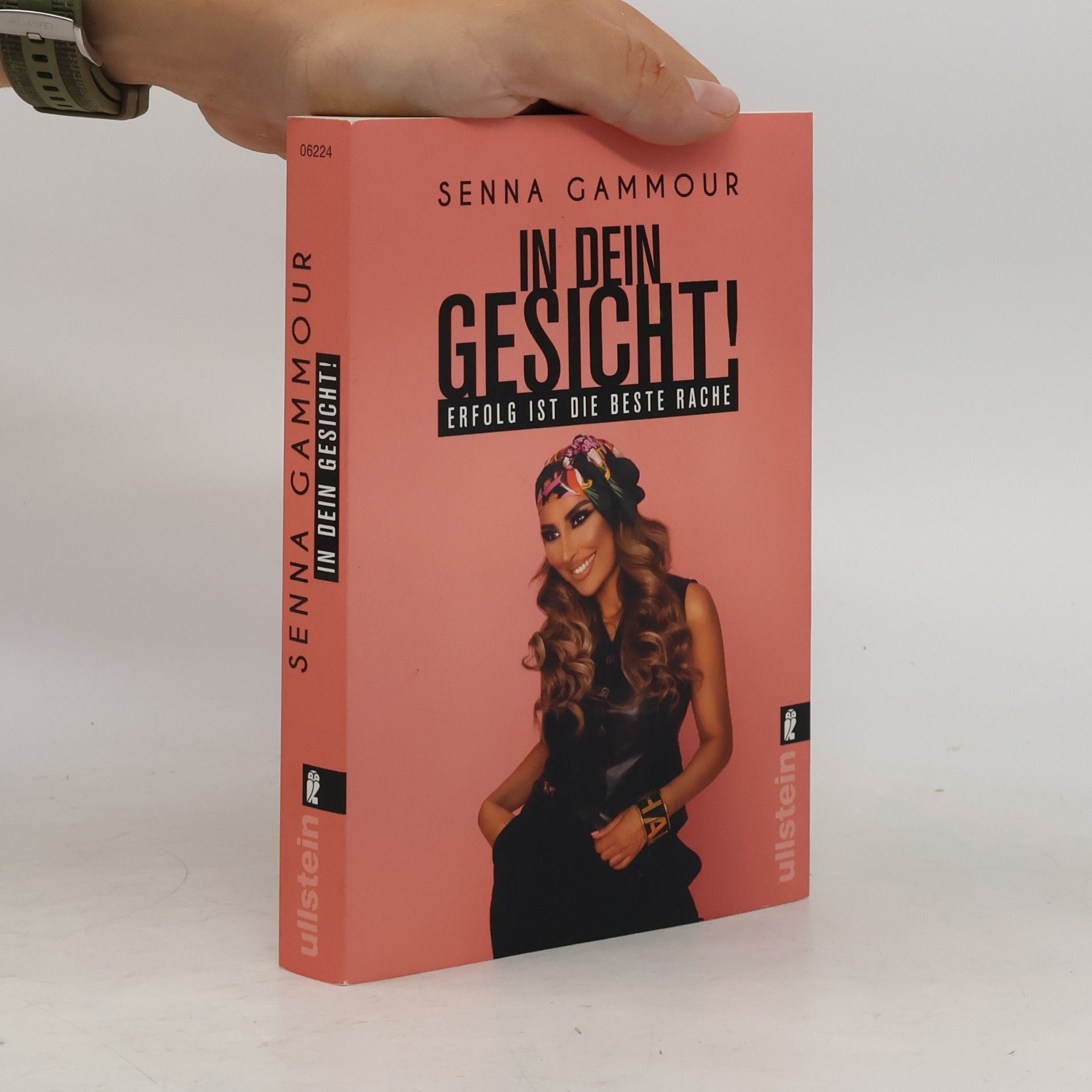 Senna Gammour In dein Gesicht!
