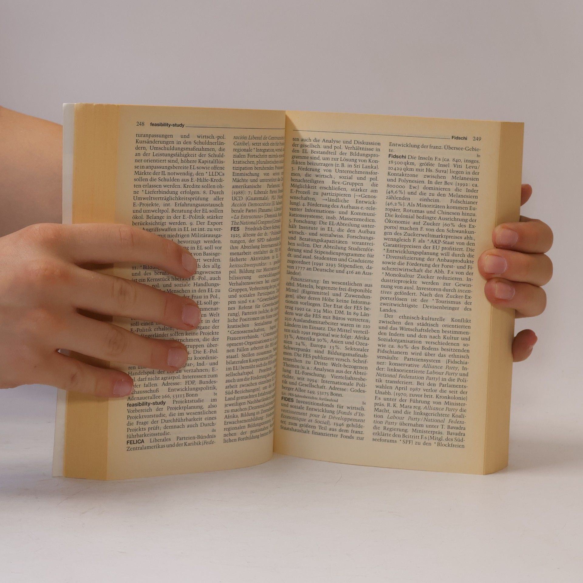 Dieter Nohlen Lexikon Dritte Welt