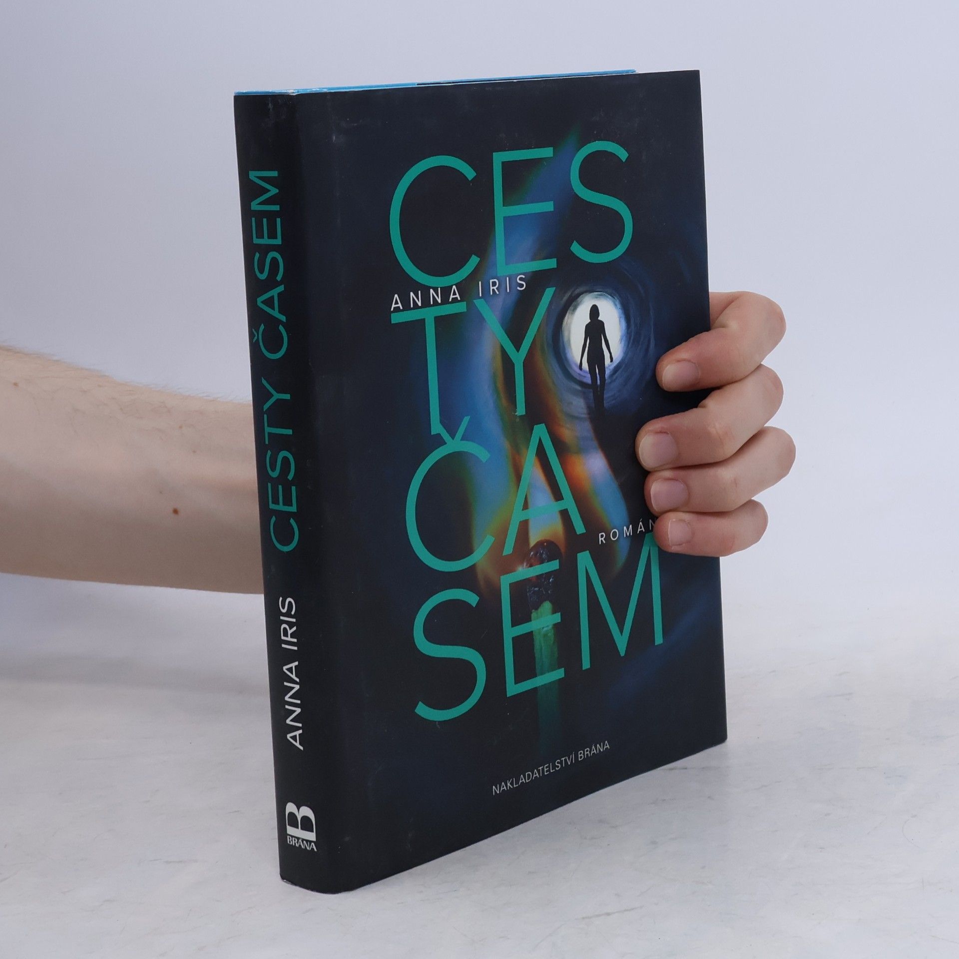 Anna Iris Cesty časem