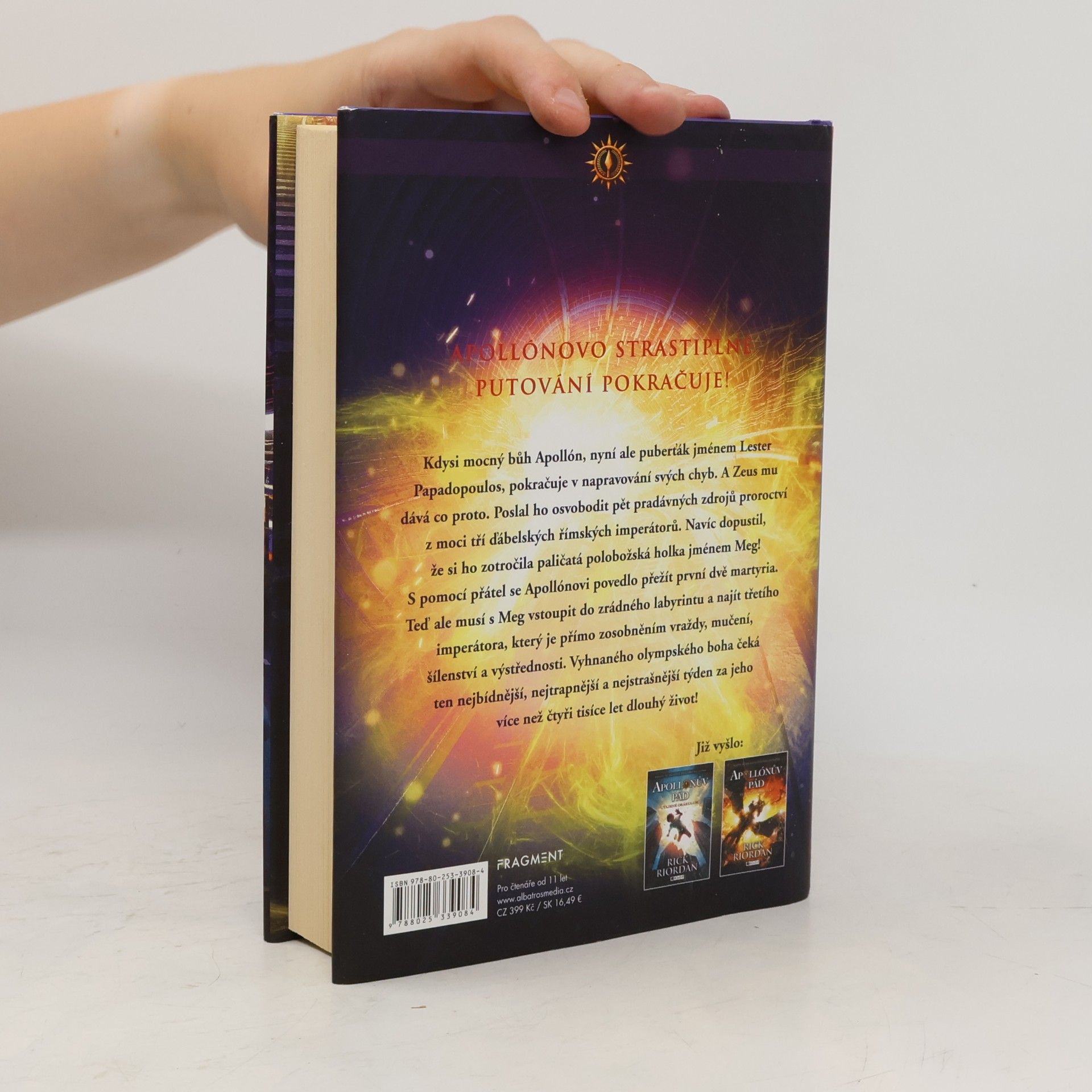 Rick Riordan Apollónův pád. Zrádný labyrint