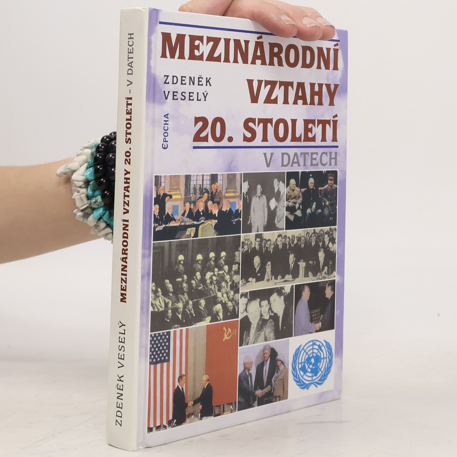 Mezinárodní vztahy 20. století v datech