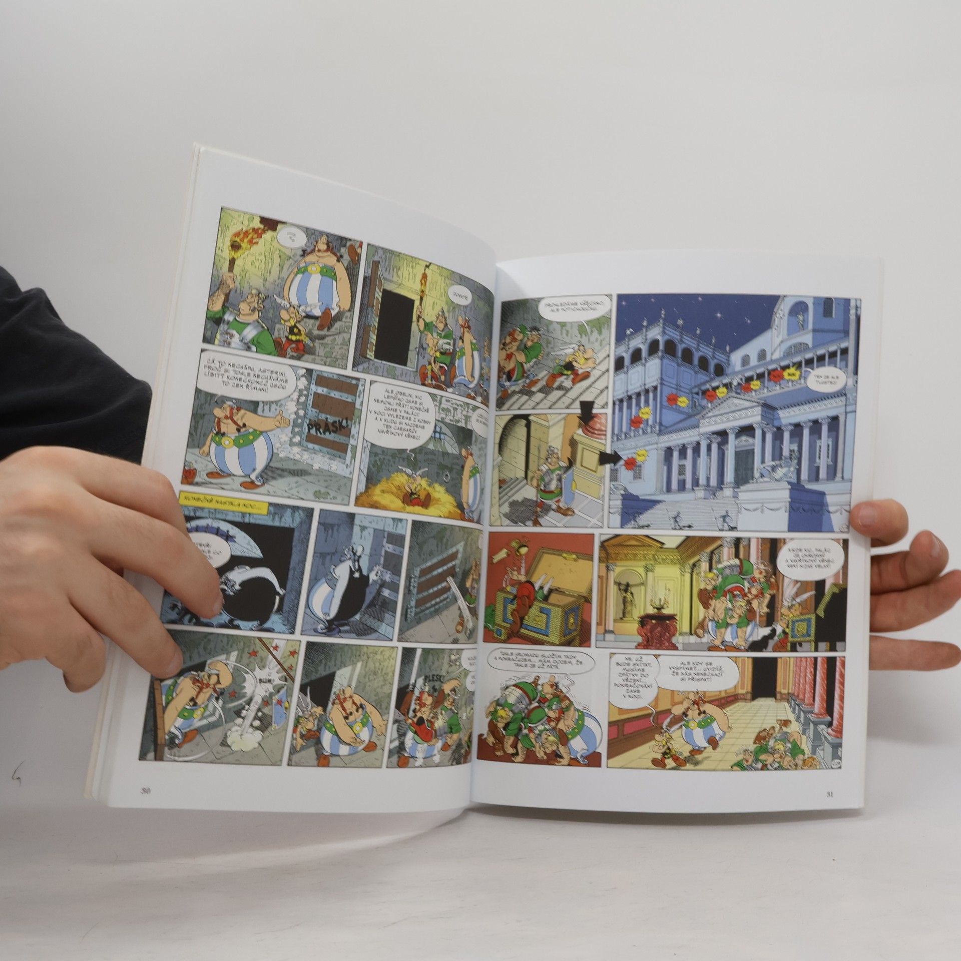 René Goscinny Asterix a Caesarův vavřínový věnec