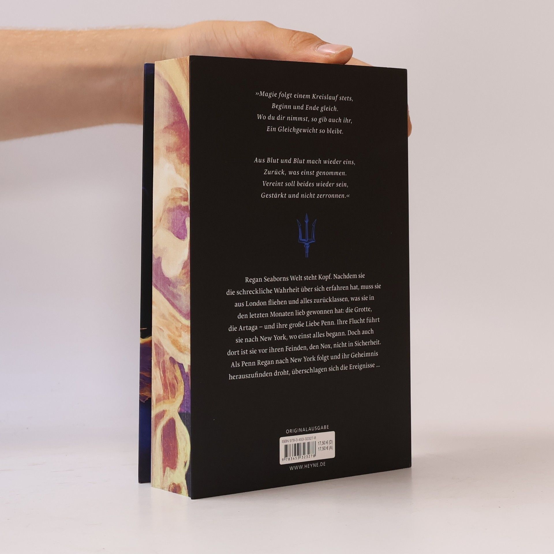 Maike Voß Sirens – Das Rauschen der Macht. Mit farbig gestaltetem Buchschnitt – nur in limitierter Erstauflage der gedruckten Ausgabe - Roman