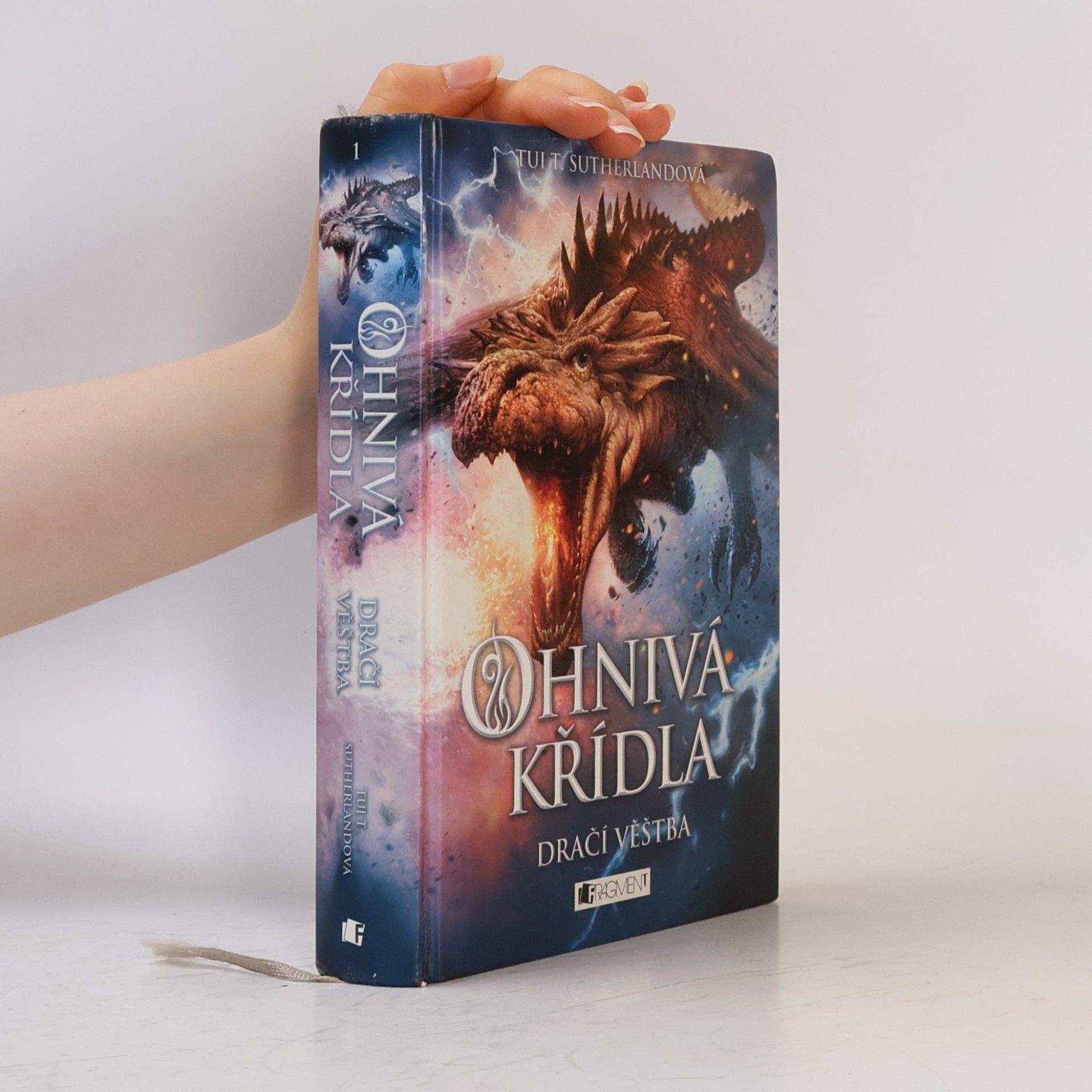 Ohnivá křídla. Dračí věštba