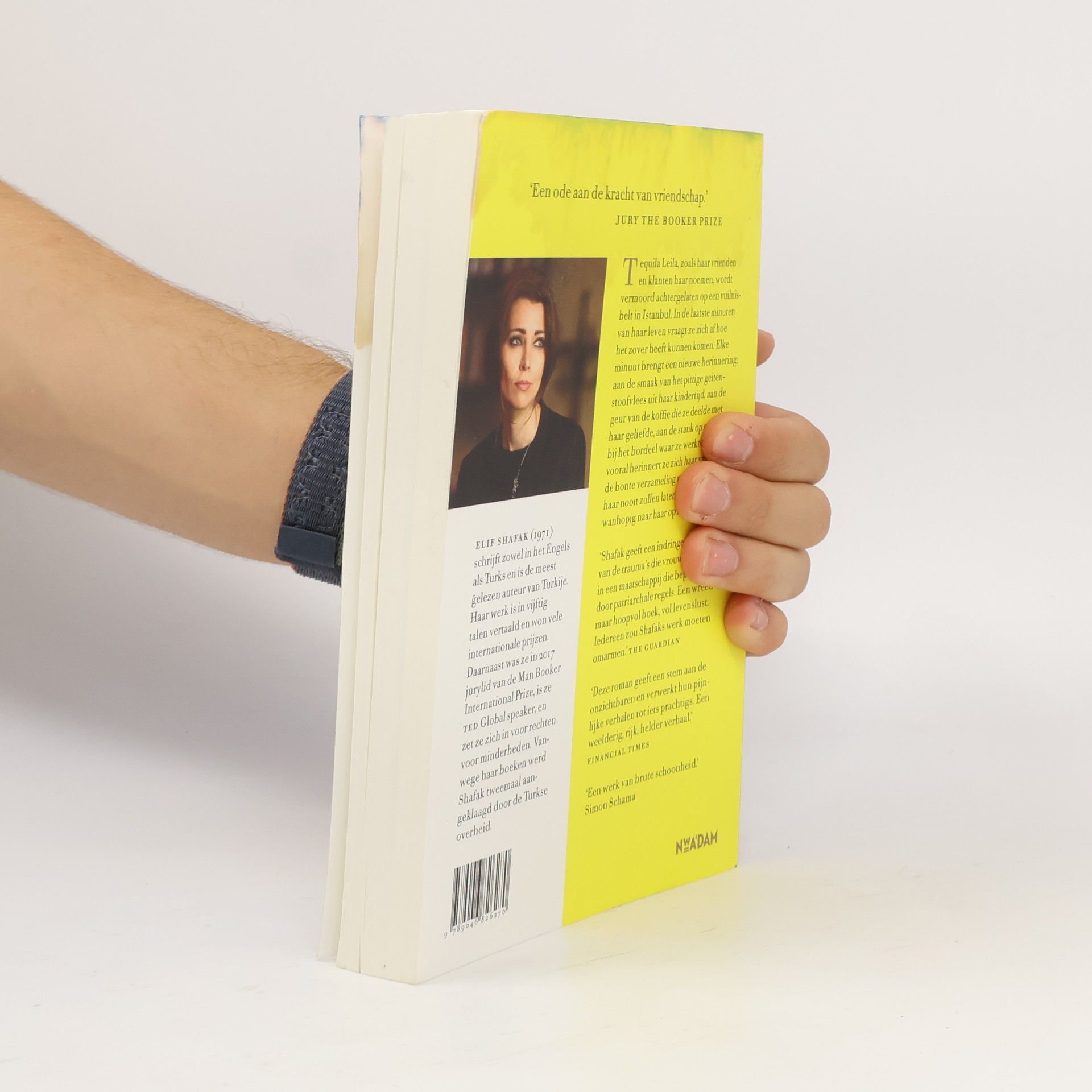 Elif Shafak 10 minuten 38 seconden in deze vreemde wereld