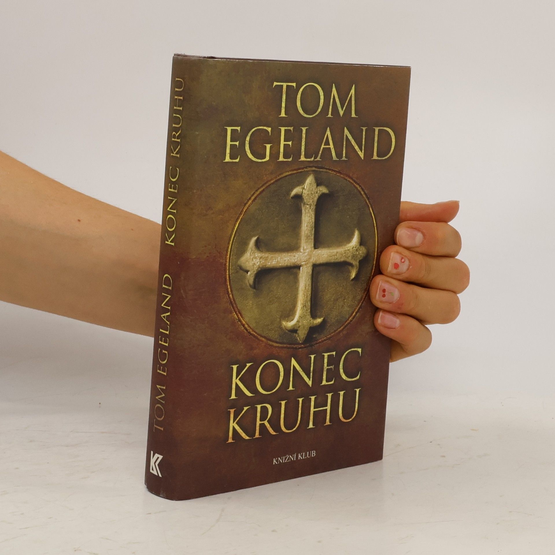 Tom Egeland Konec kruhu