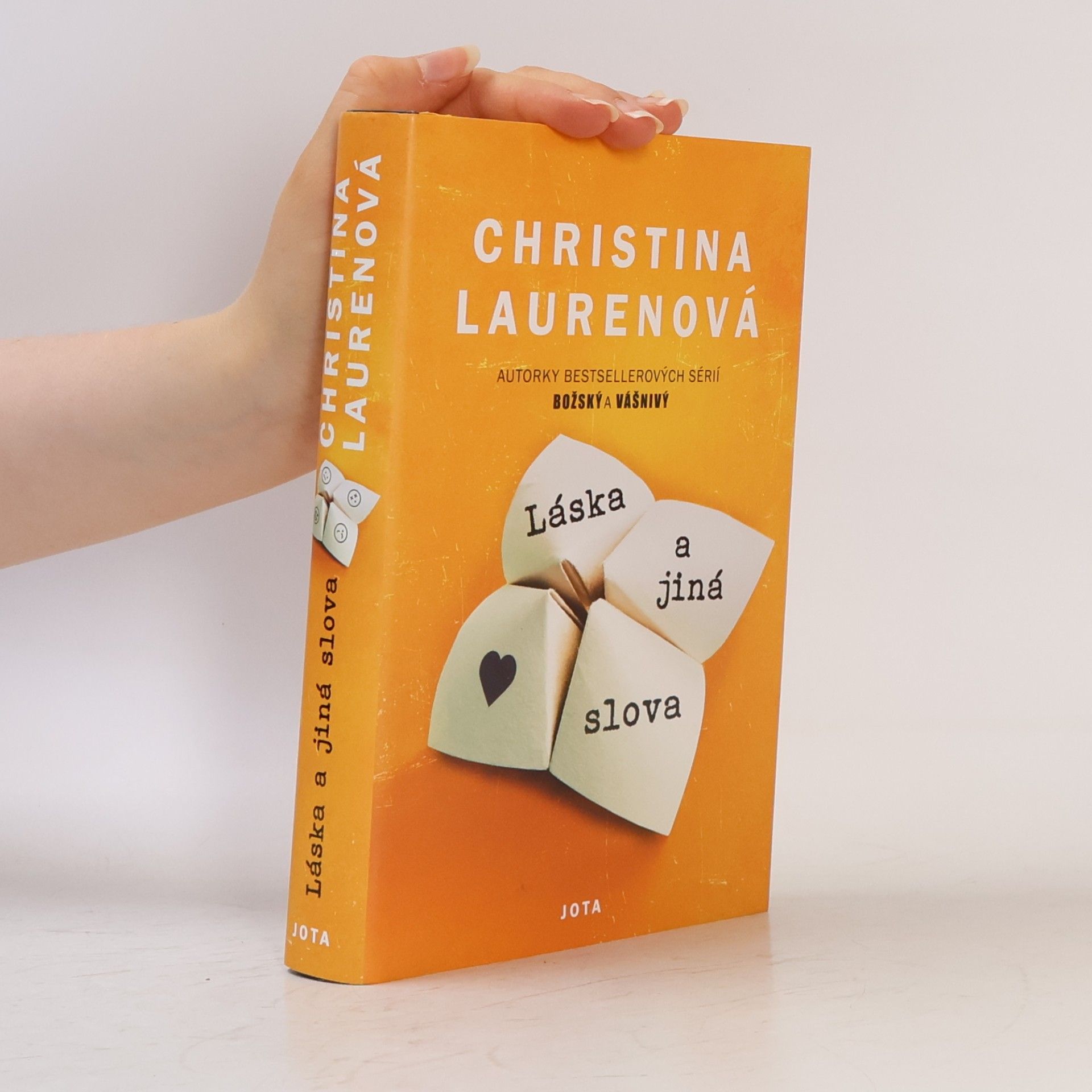 Christina Lauren Láska a jiná slova