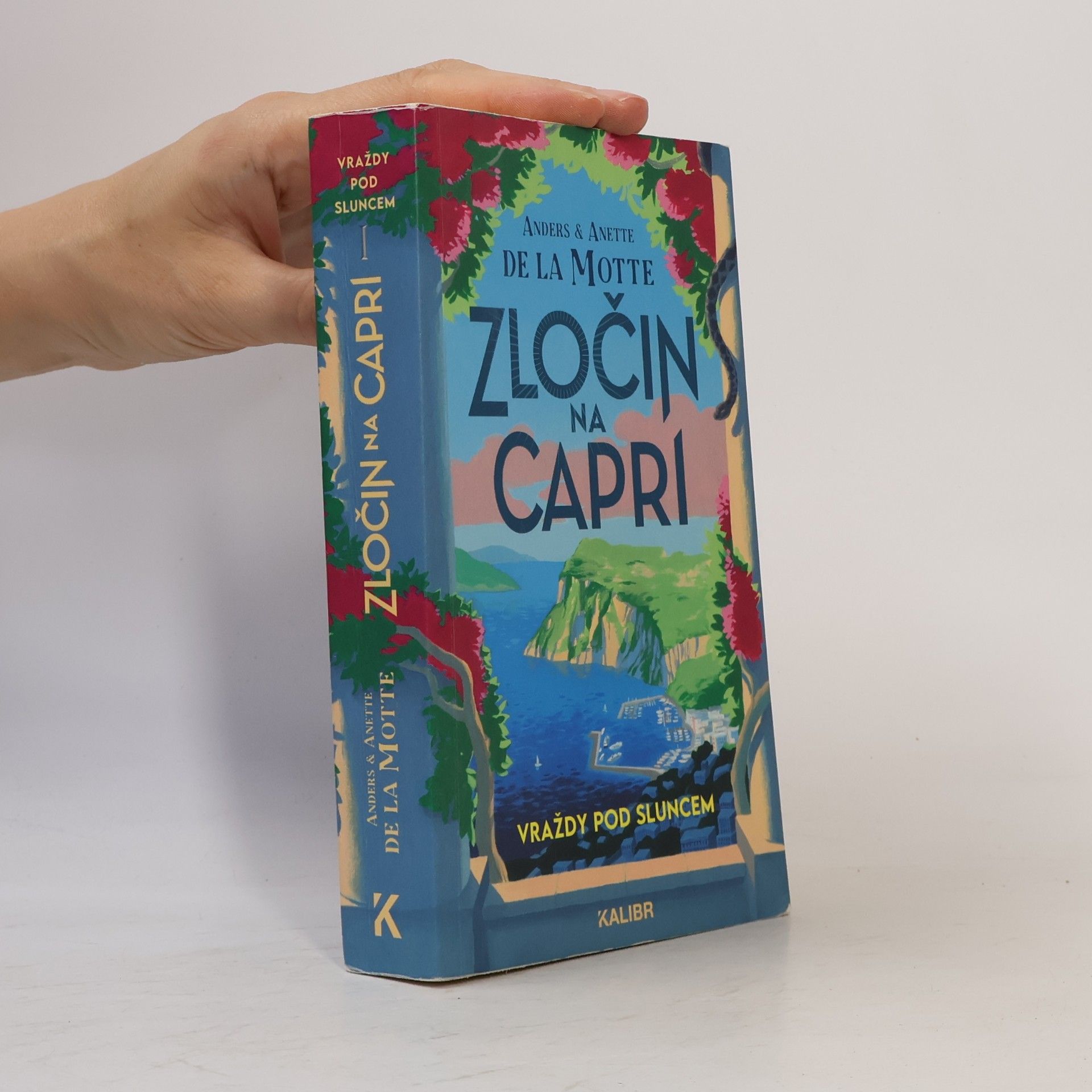 Anette De la Motte Vraždy pod sluncem 1: Zločin na Capri