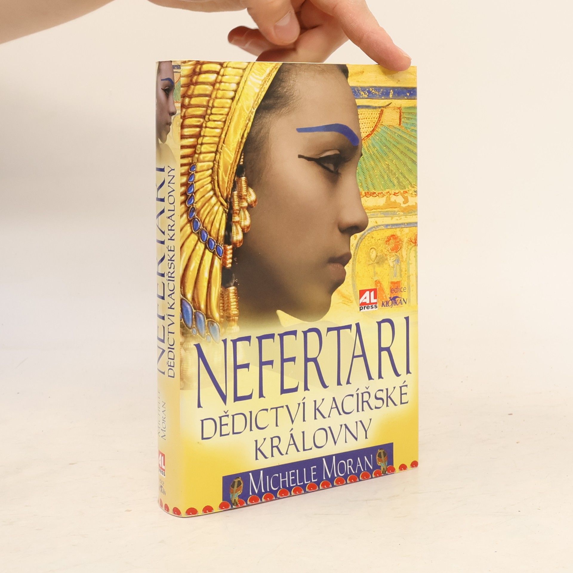 Michelle Moran Nefertari: Dědictví kacířské královny